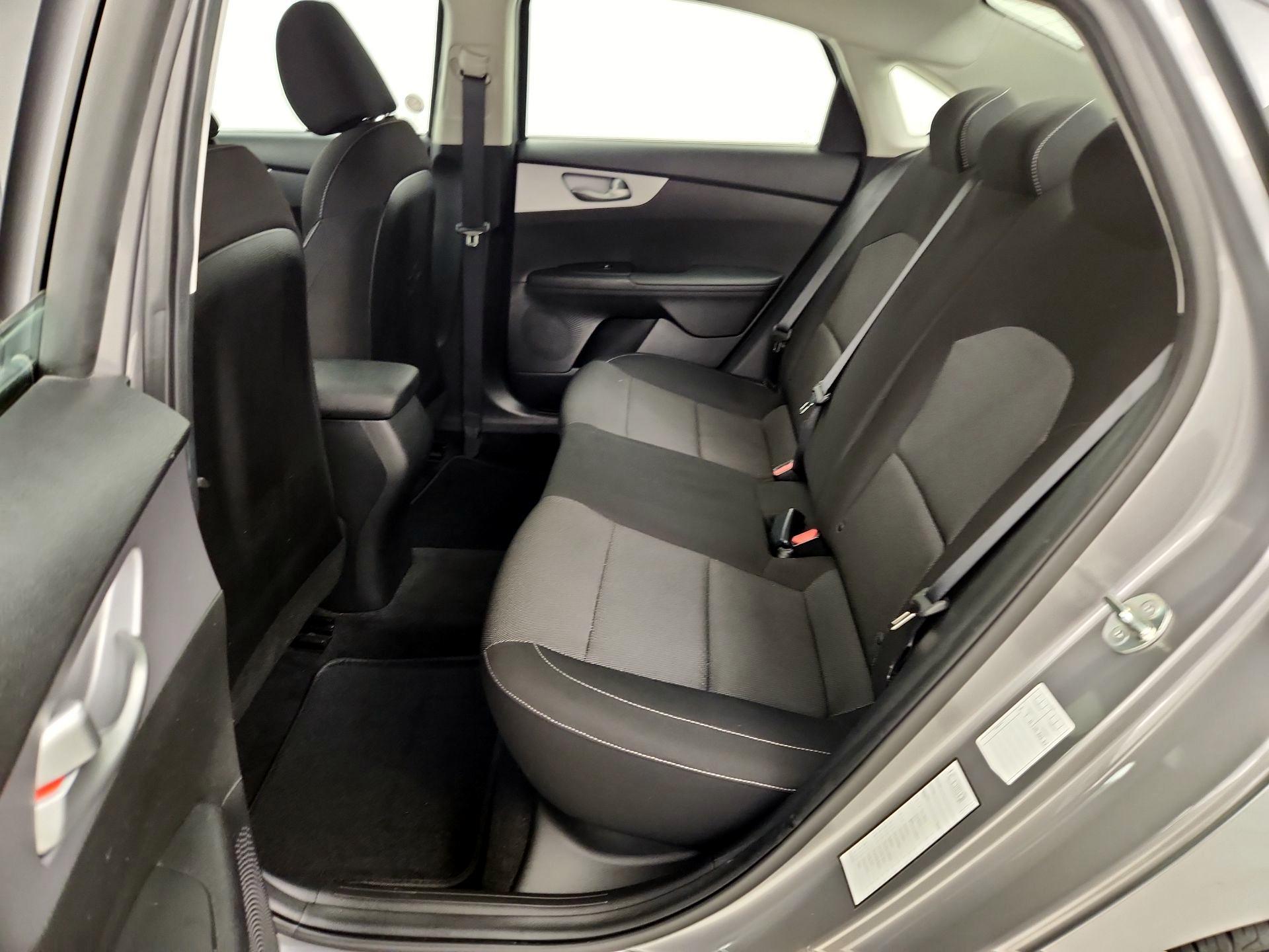 Thumbnail: 2024 Kia Forte - 19