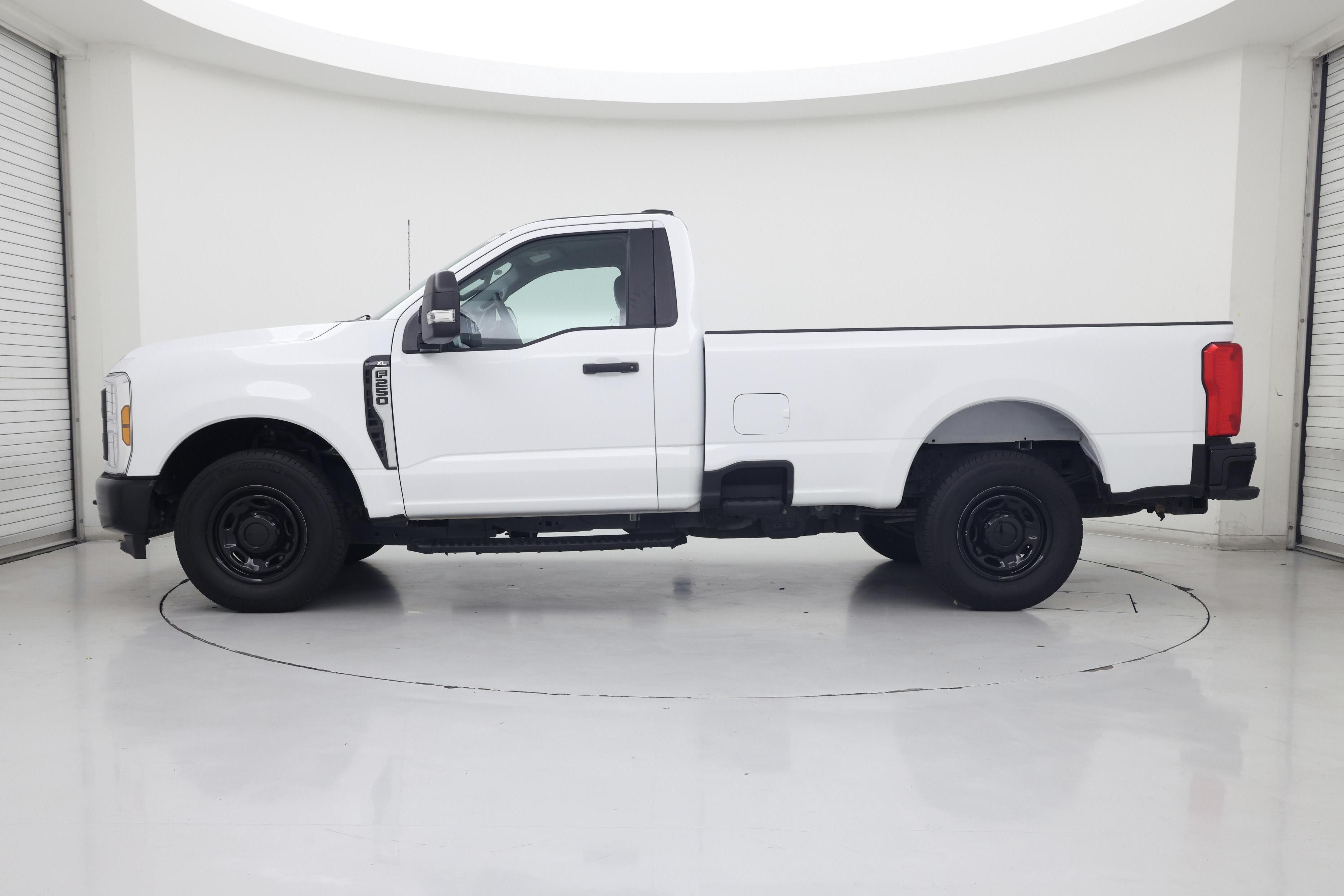 Thumbnail: 2024 Ford F-250 - 3