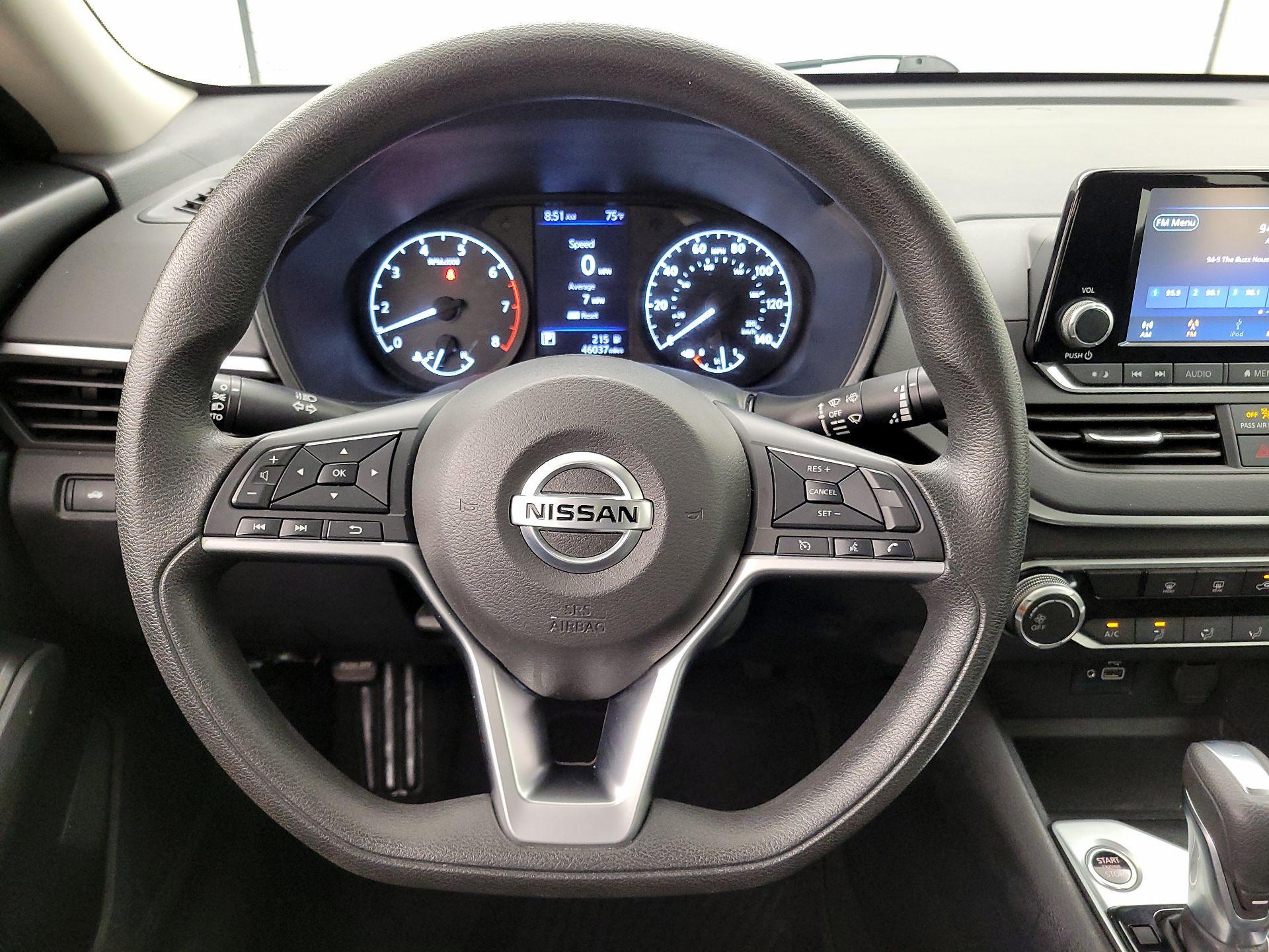 Thumbnail: 2021 Nissan Altima - 10