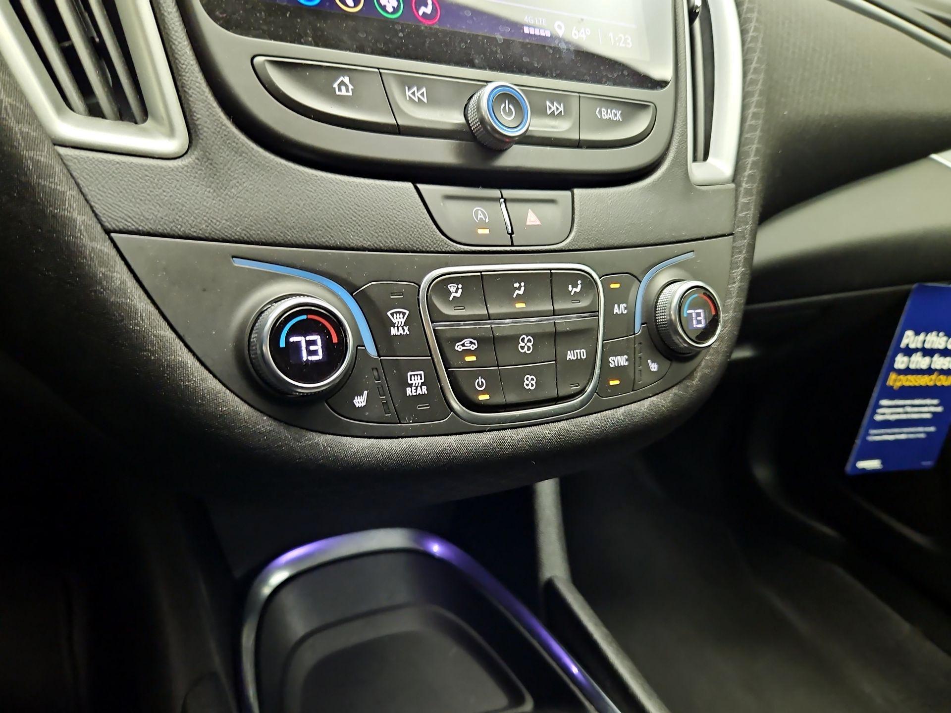 Thumbnail: 2023 Chevrolet Malibu - 16