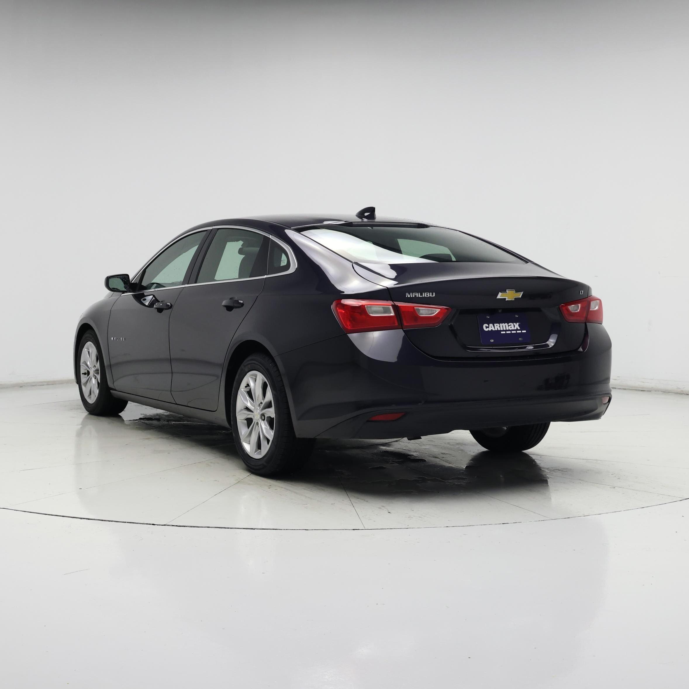 Thumbnail: 2023 Chevrolet Malibu - 2