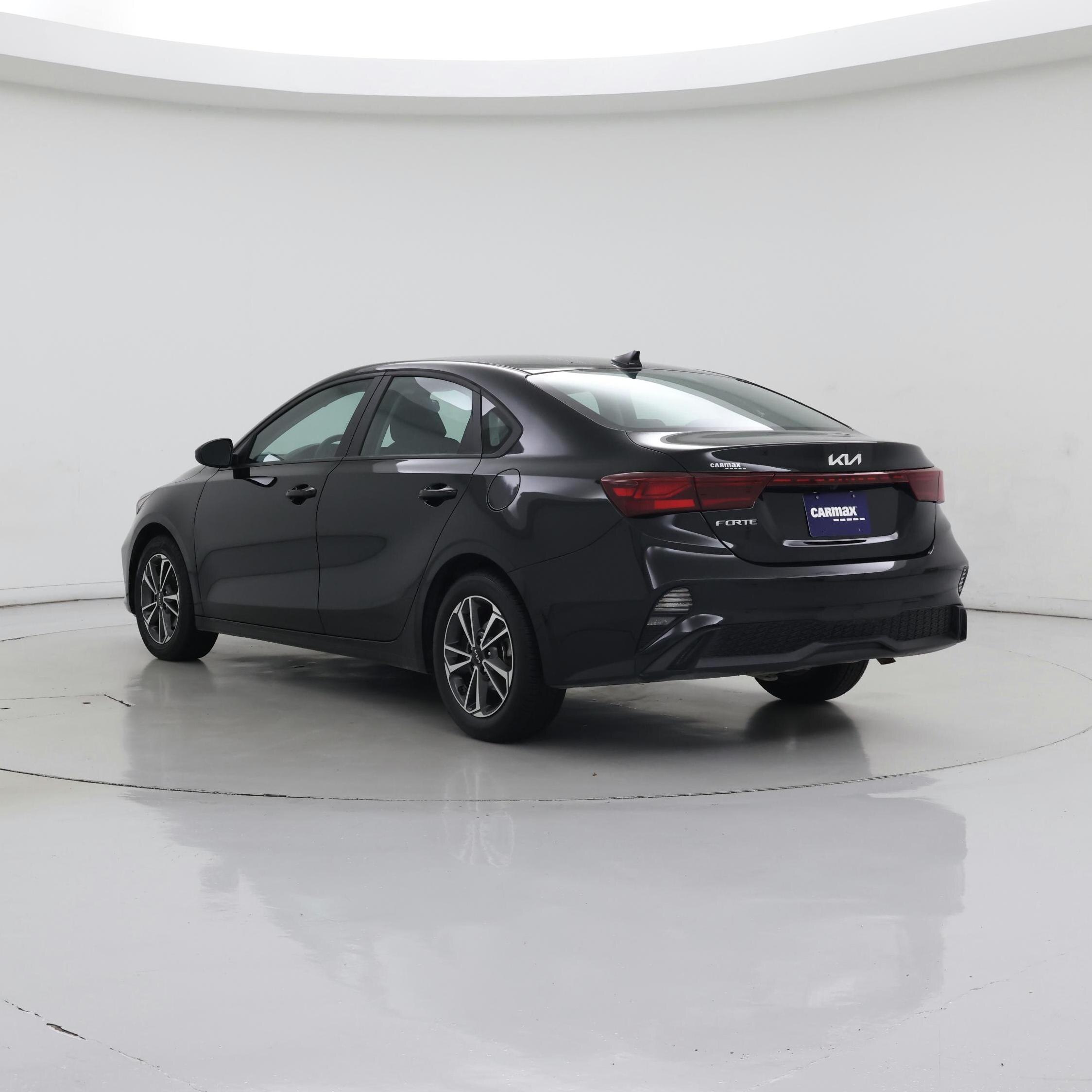 Thumbnail: 2024 Kia Forte - 2