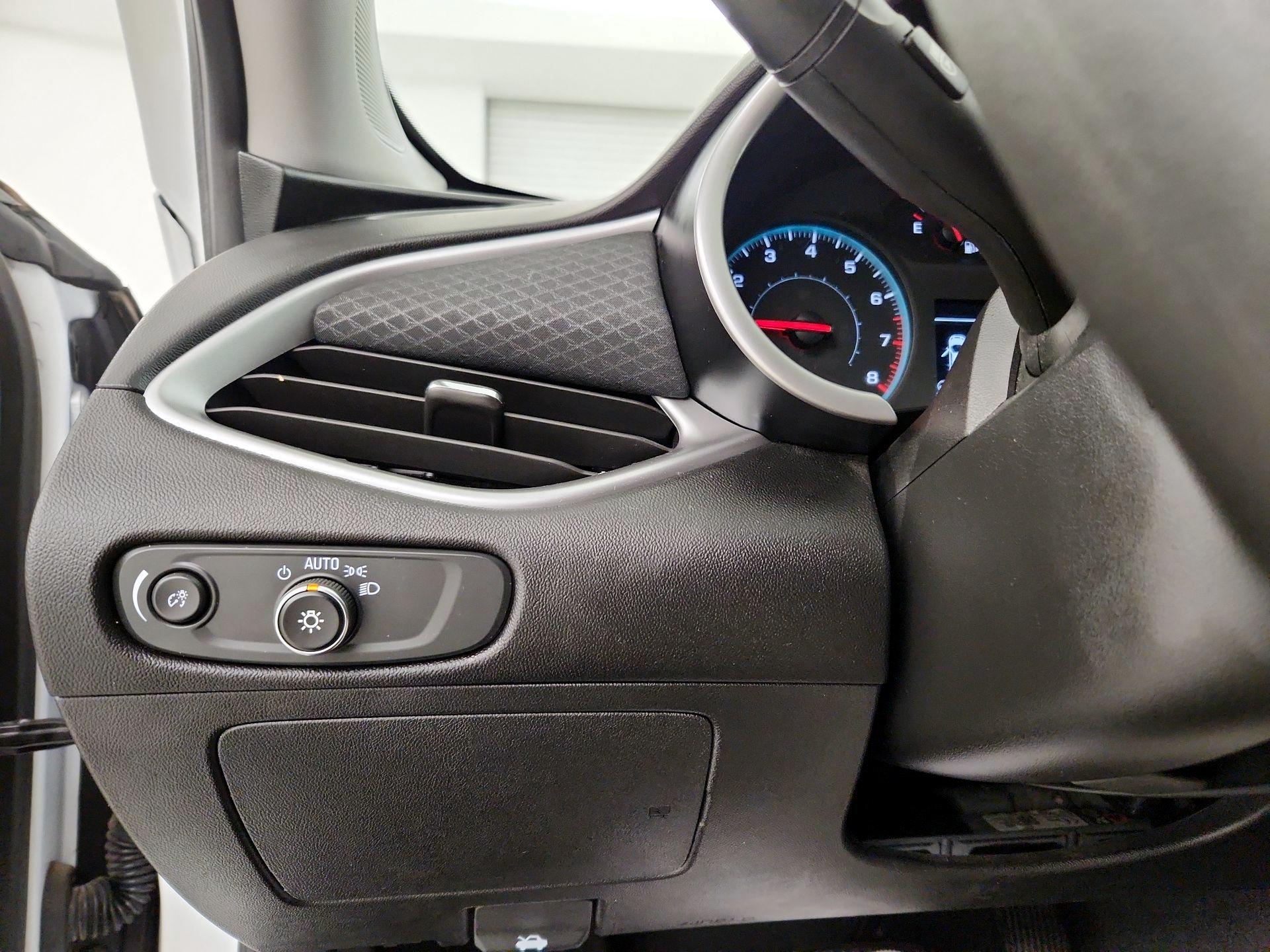 Thumbnail: 2023 Chevrolet Malibu - 13