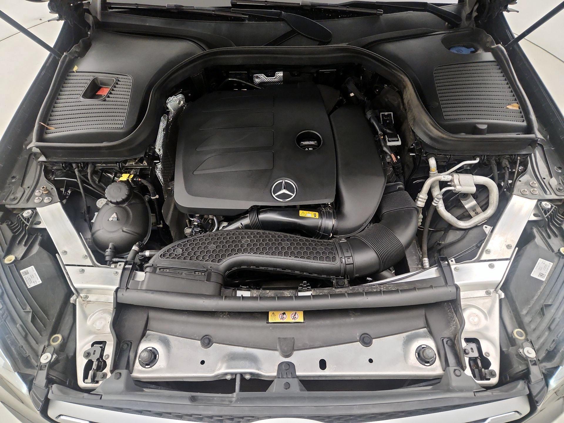 Thumbnail: 2021 Mercedes-Benz GLC - 17