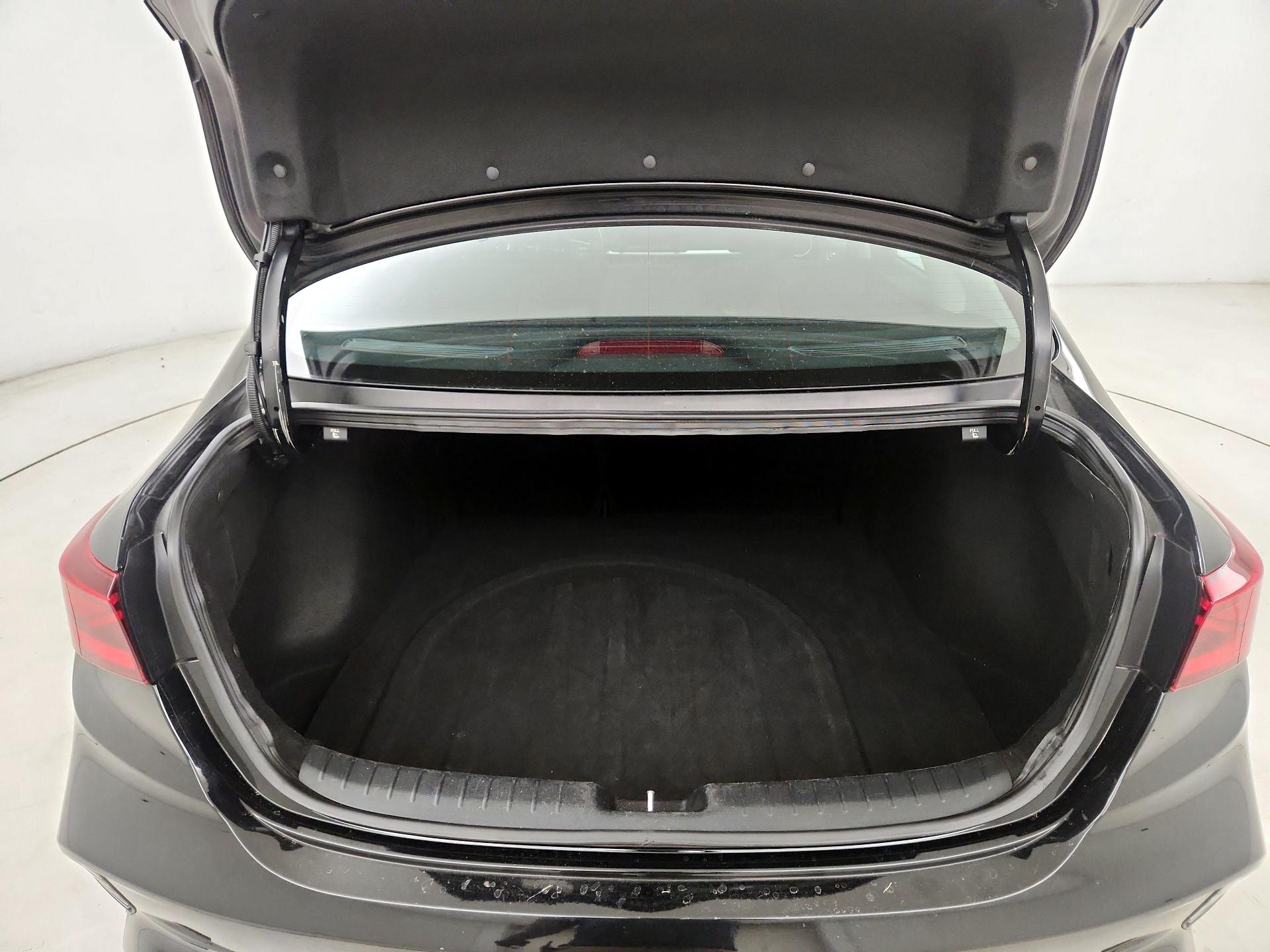 Thumbnail: 2022 Kia Forte - 20