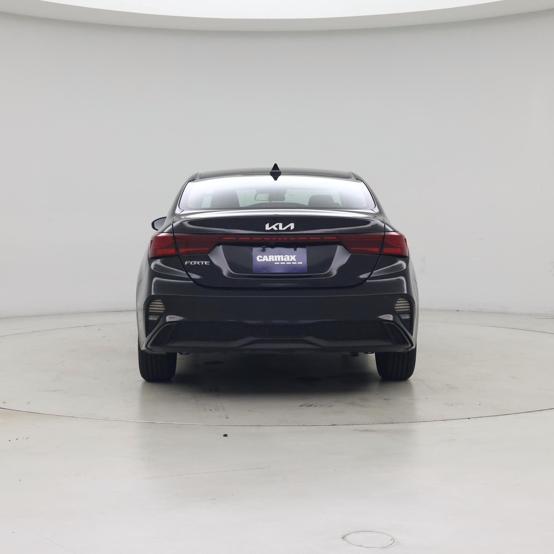 Thumbnail: 2022 Kia Forte - 6