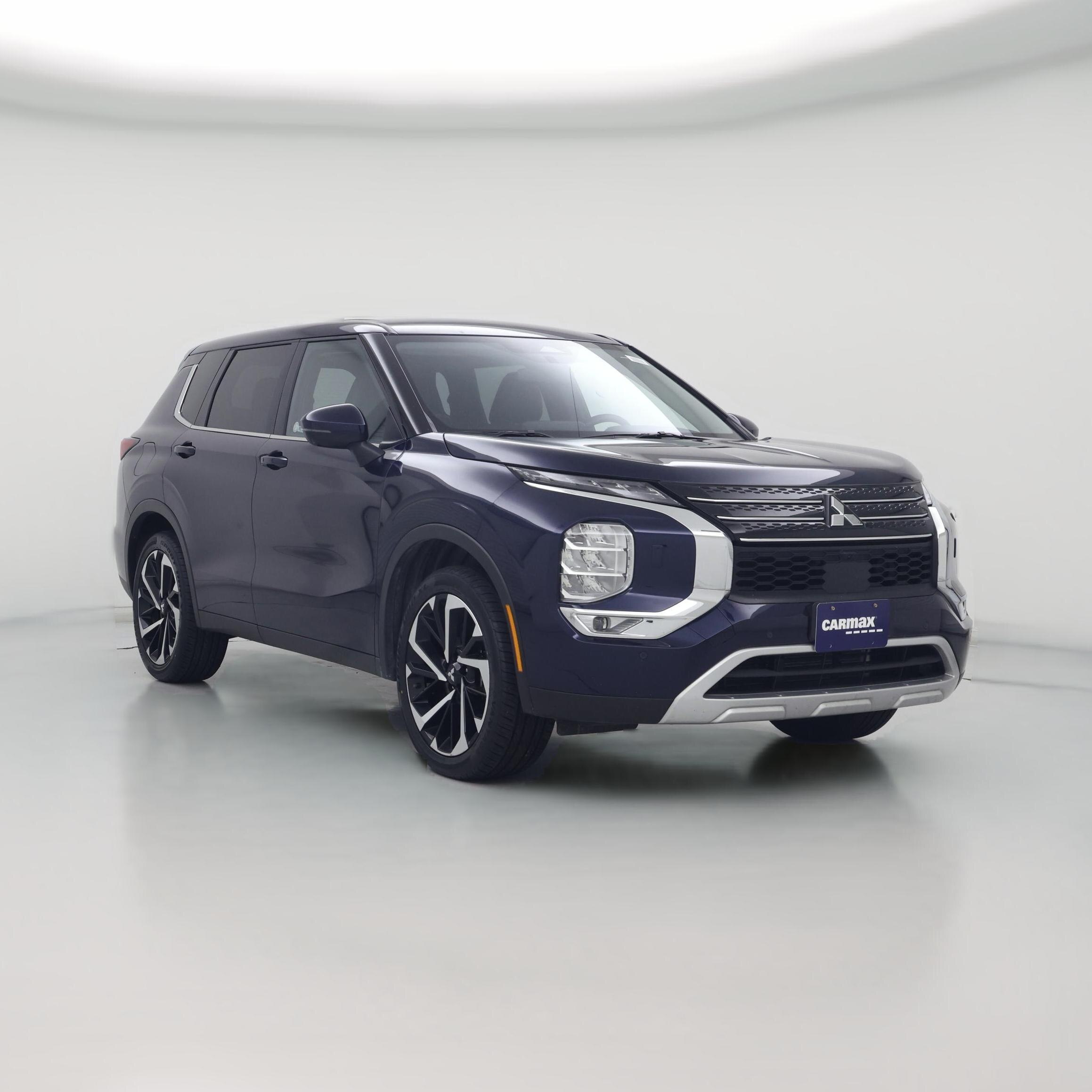 Thumbnail: 2024 Mitsubishi Outlander - 1