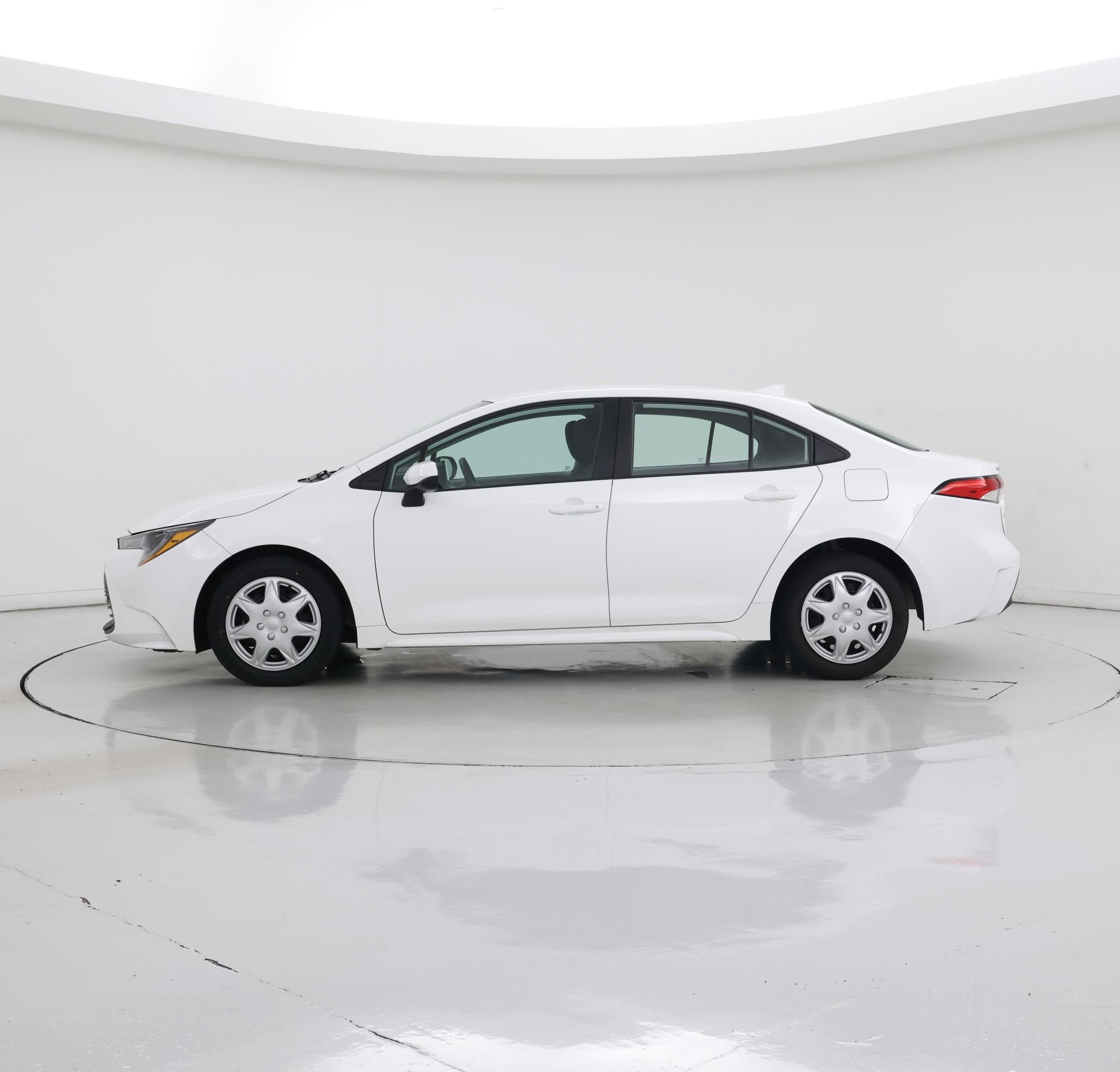 Thumbnail: 2024 Toyota Corolla - 3