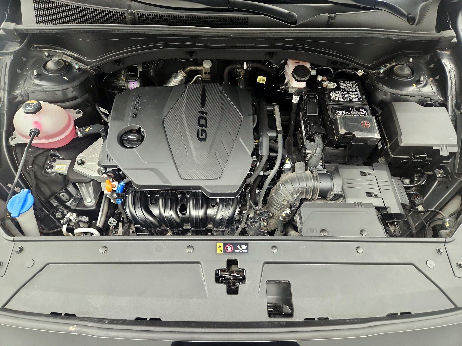 Thumbnail: 2023 Hyundai Santa Fe - 17