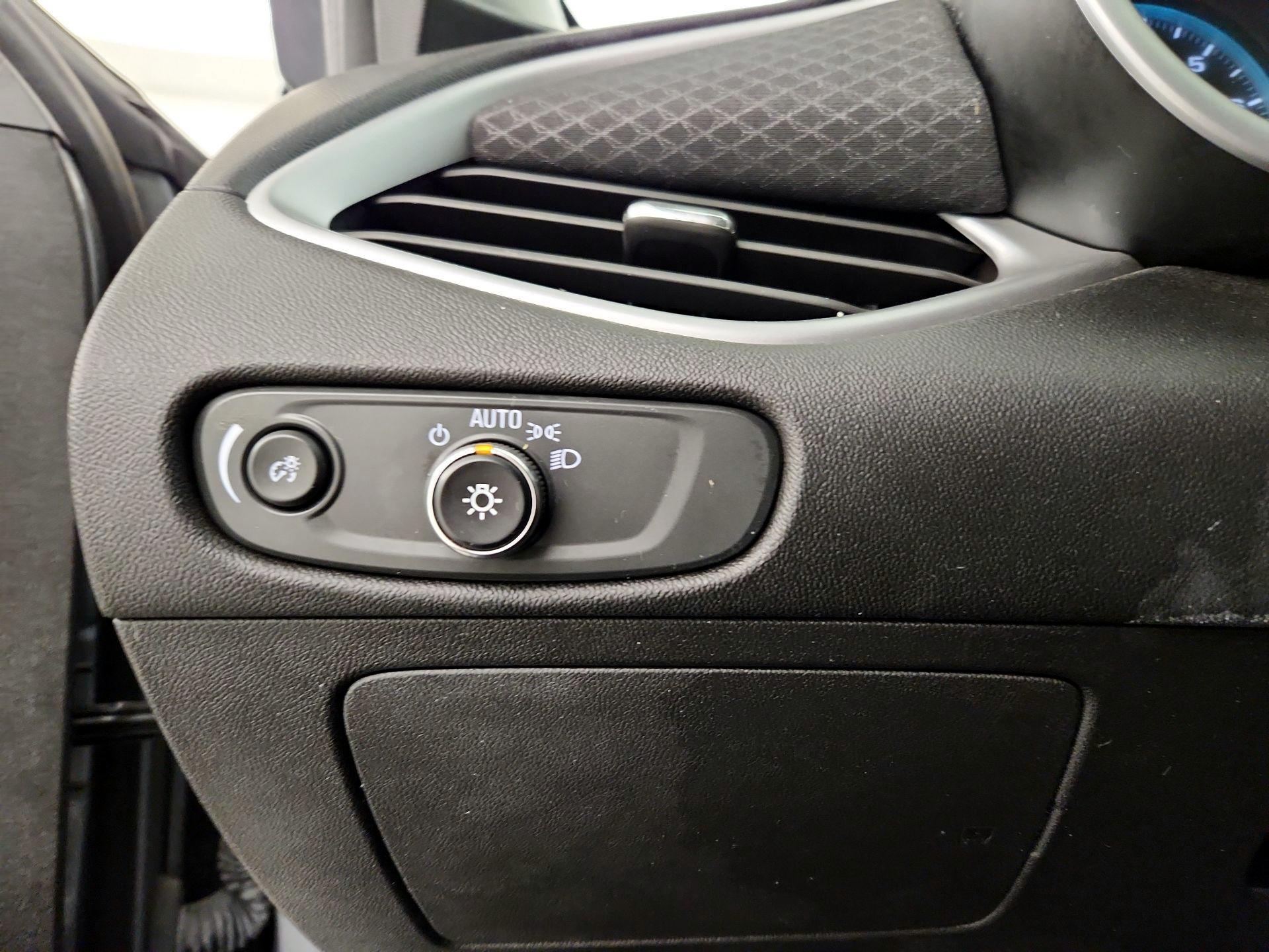 Thumbnail: 2023 Chevrolet Malibu - 13