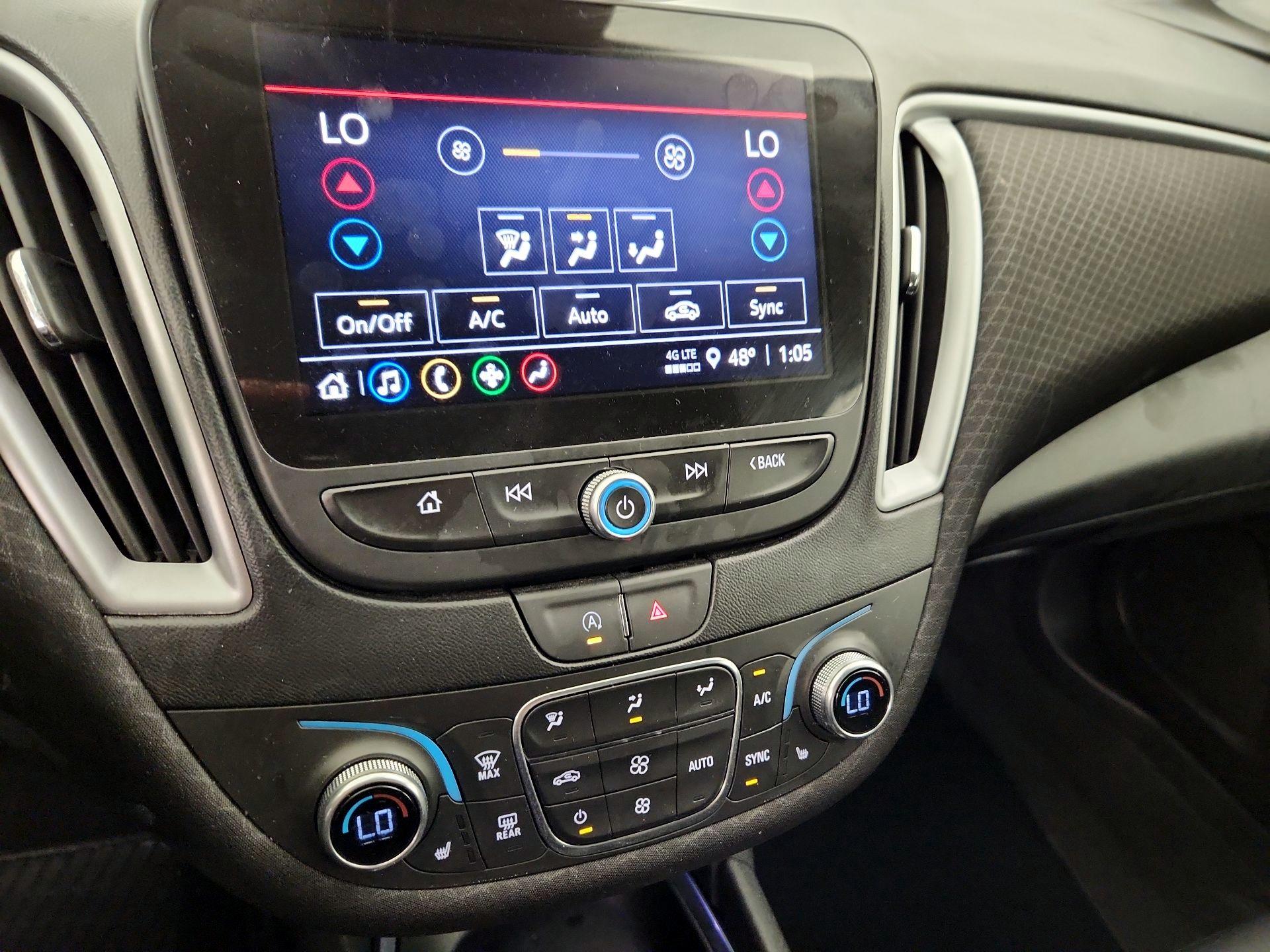 Thumbnail: 2023 Chevrolet Malibu - 16