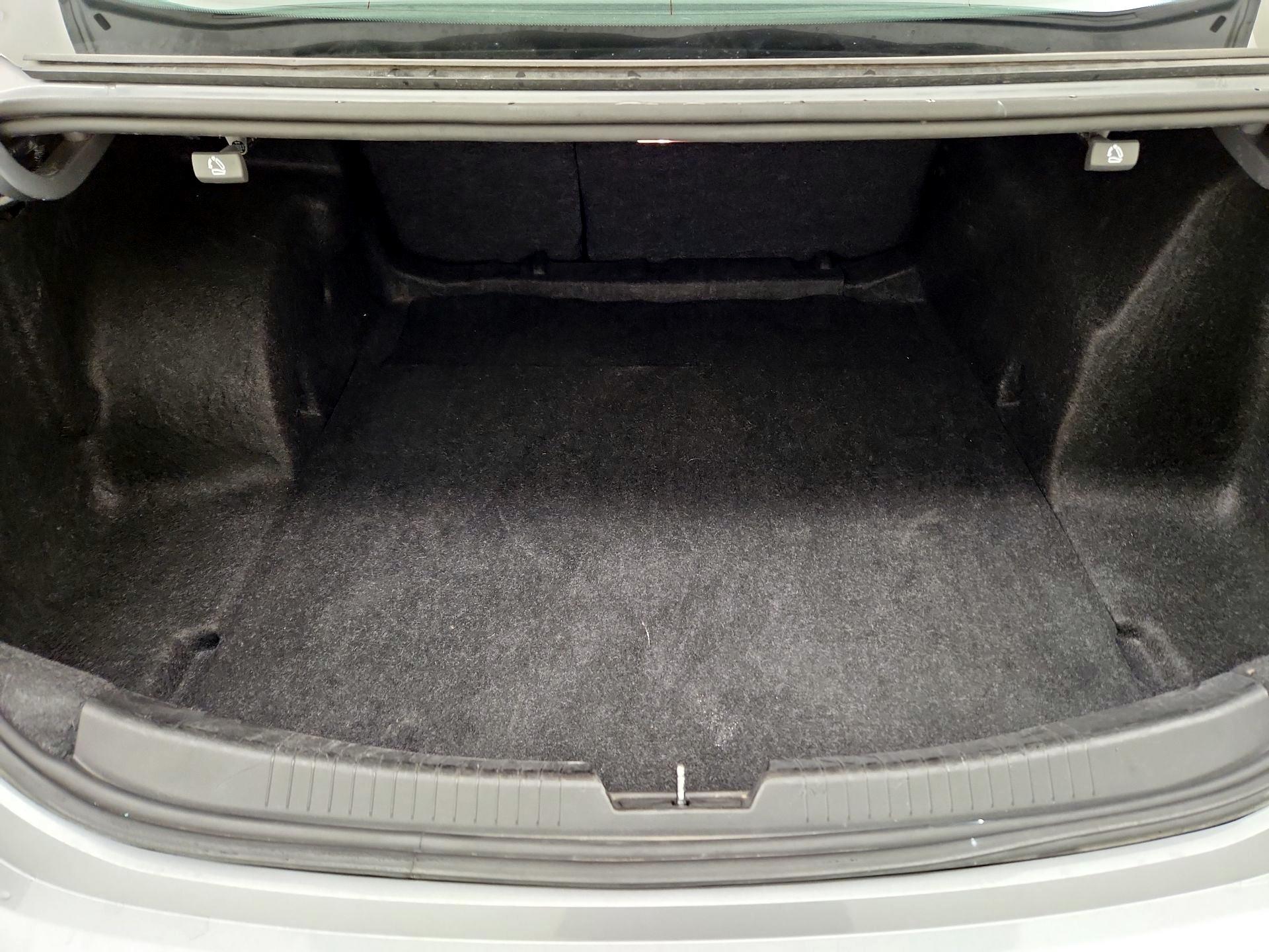 Thumbnail: 2023 Chevrolet Malibu - 20