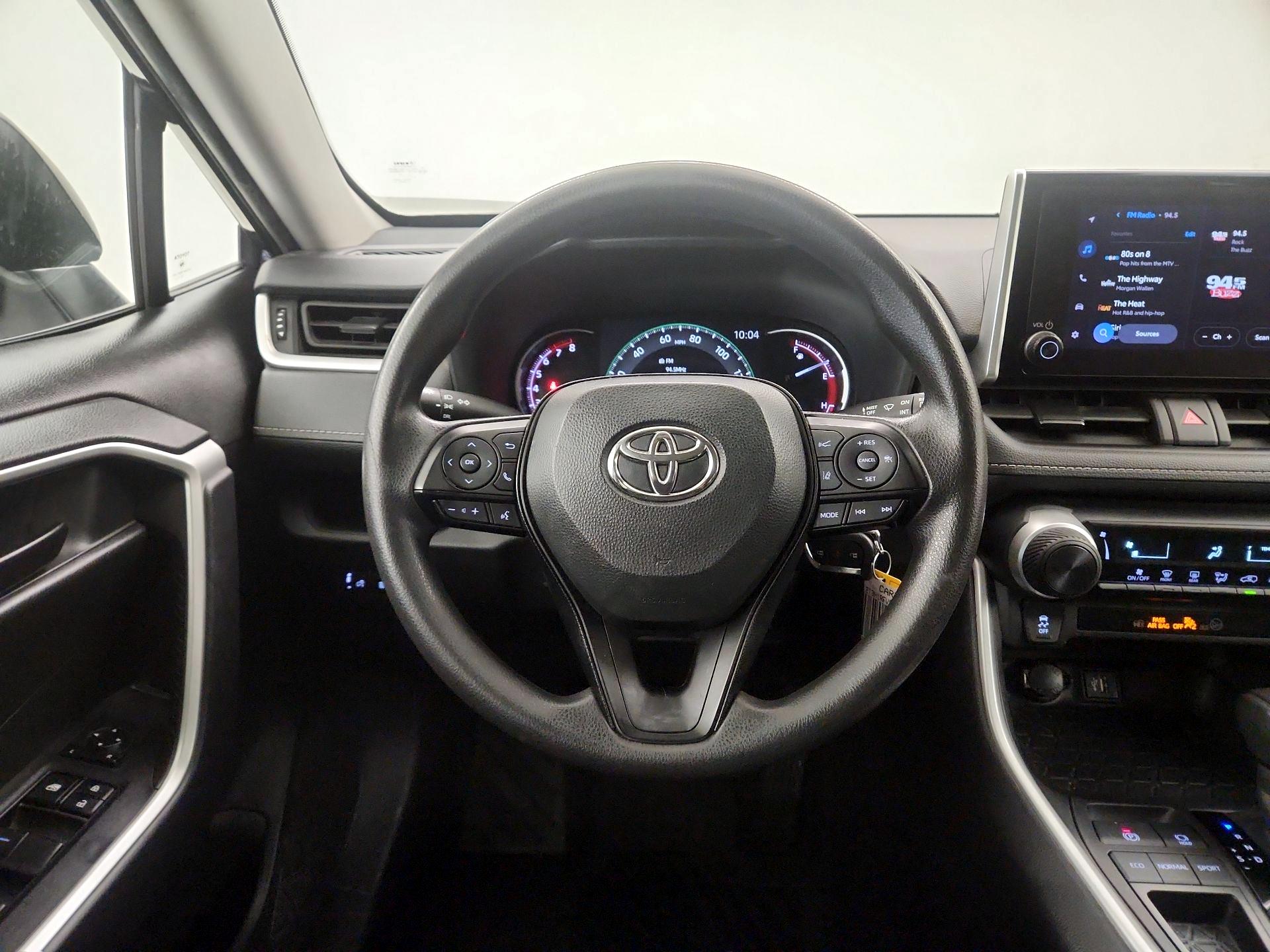 Thumbnail: 2024 Toyota RAV4 - 10