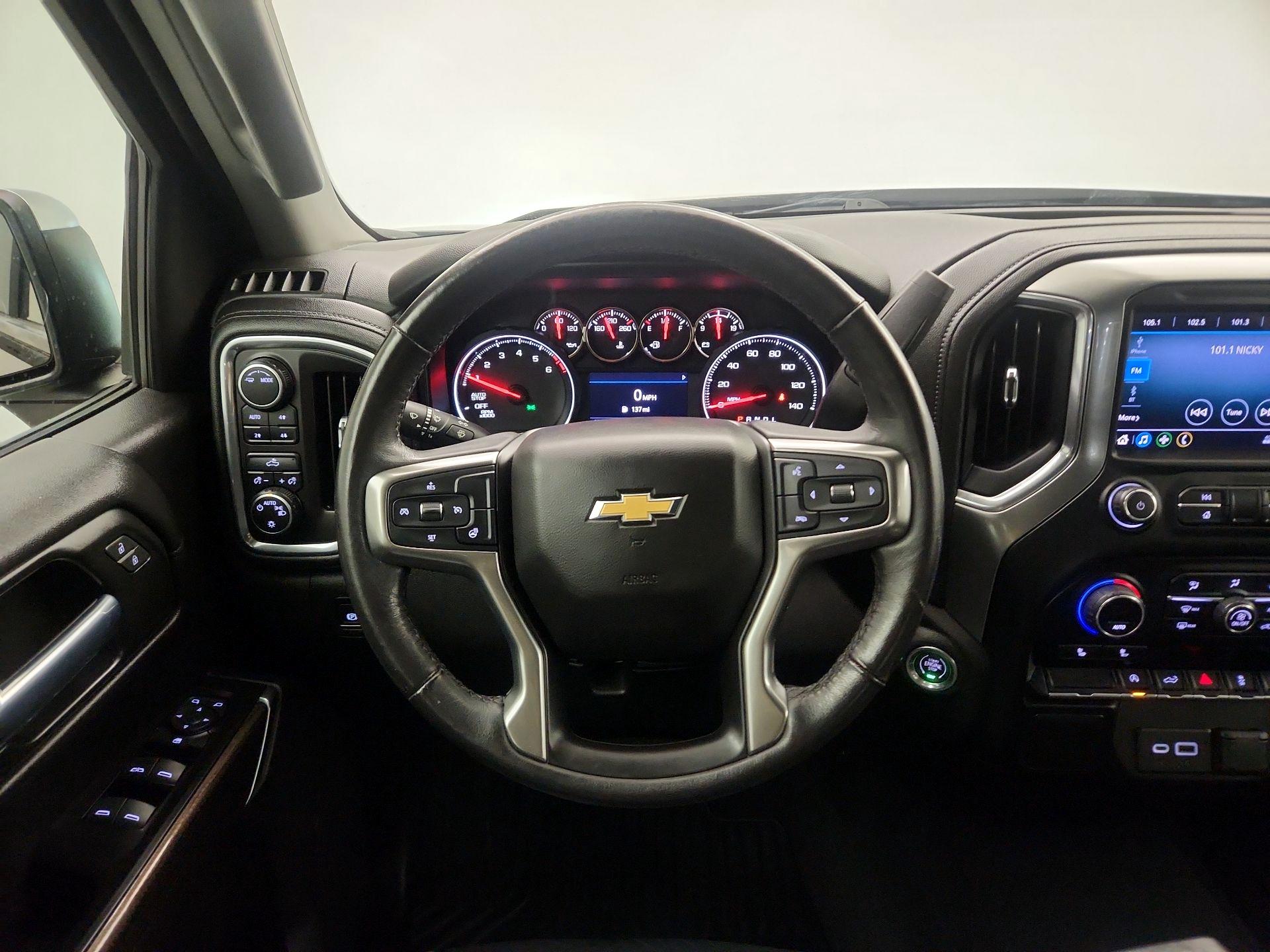 Thumbnail: 2020 Chevrolet Silverado 1500 - 10