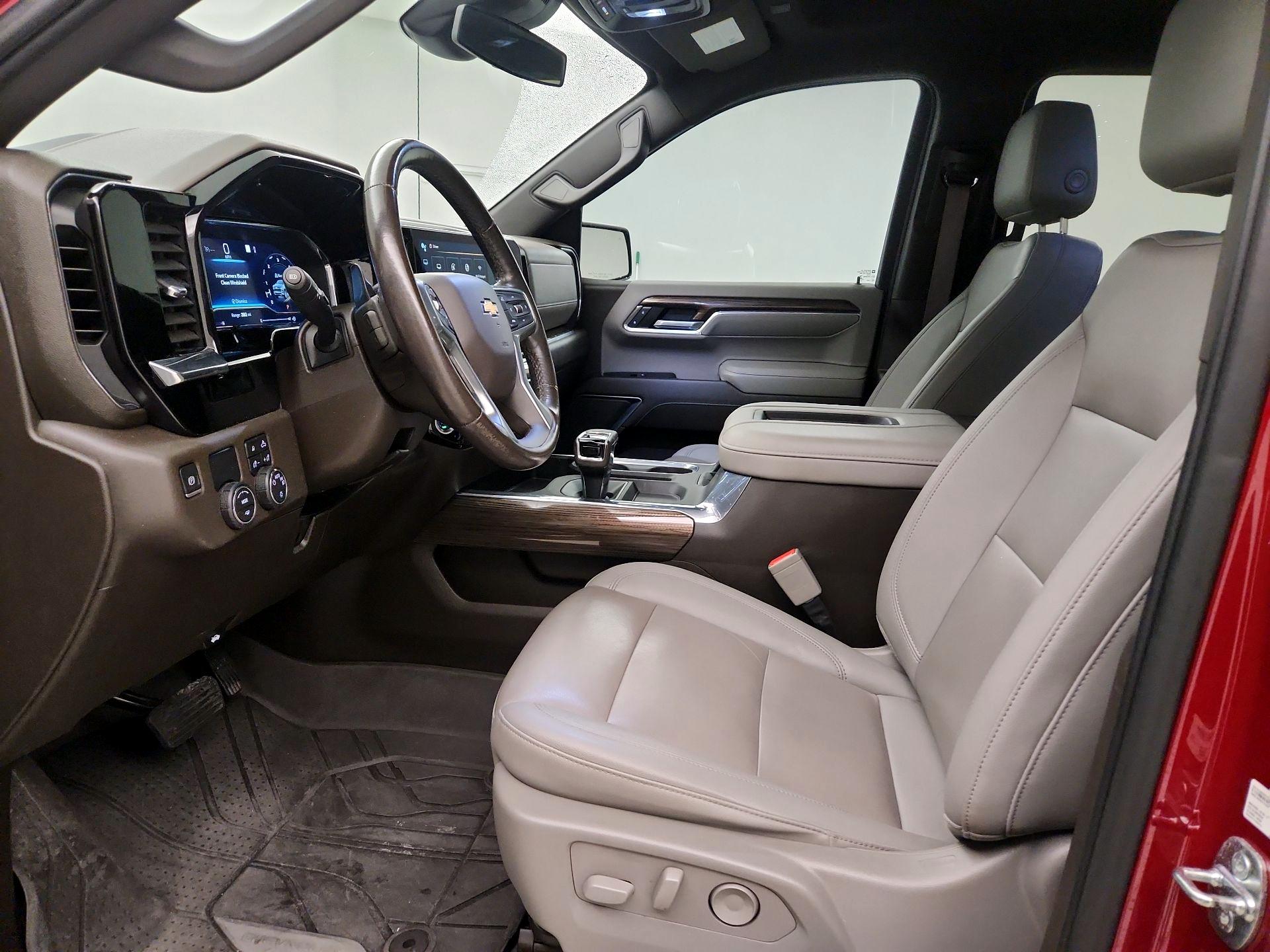 Thumbnail: 2022 Chevrolet Silverado 1500 - 11