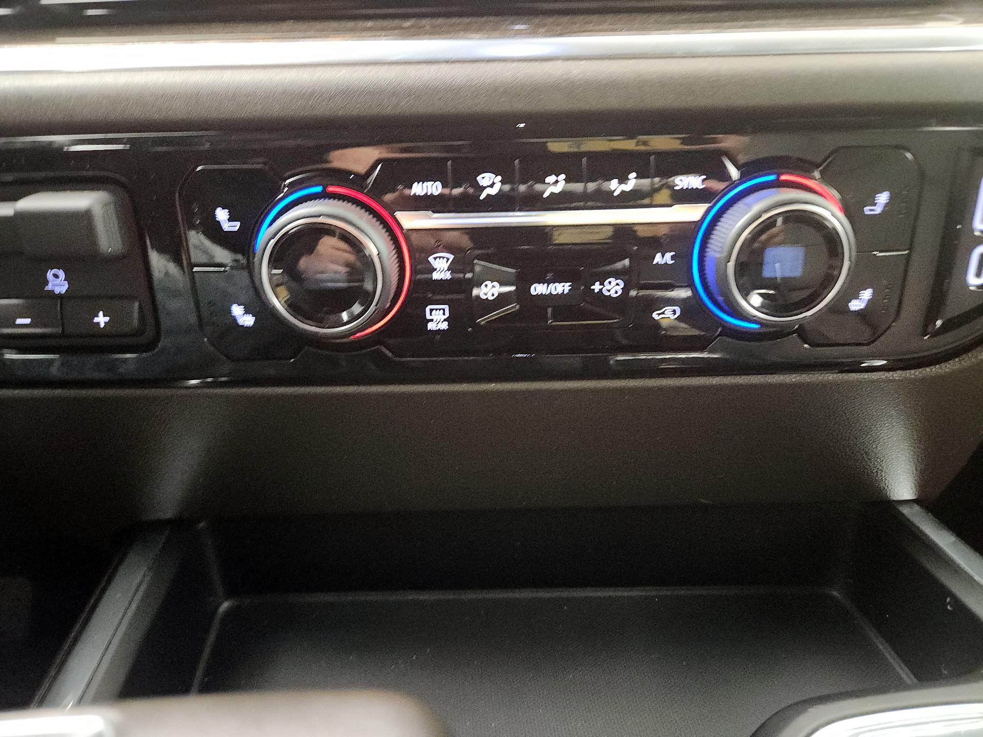 Thumbnail: 2022 Chevrolet Silverado 1500 - 14