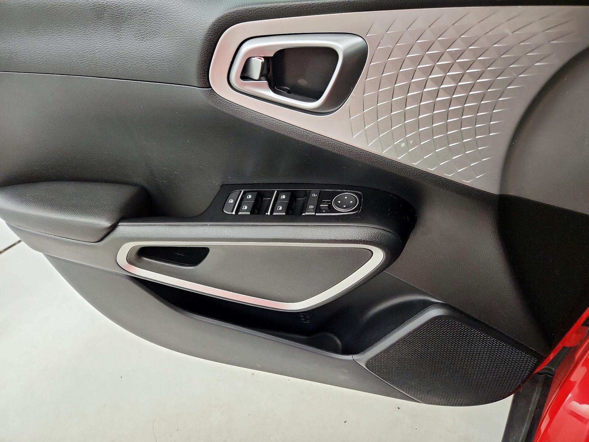 Thumbnail: 2024 Kia Soul - 12