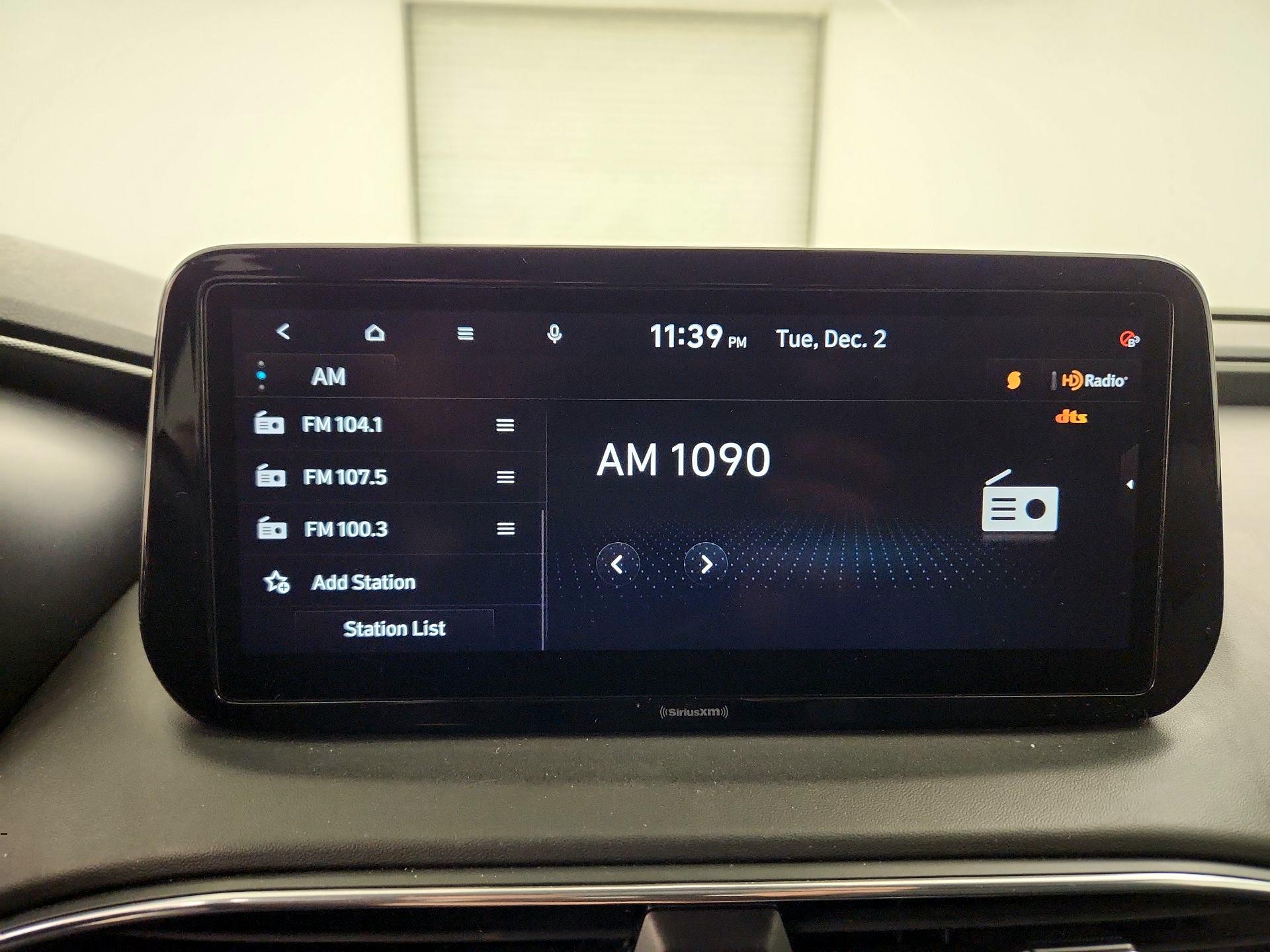 Thumbnail: 2023 Hyundai Santa Fe - 16