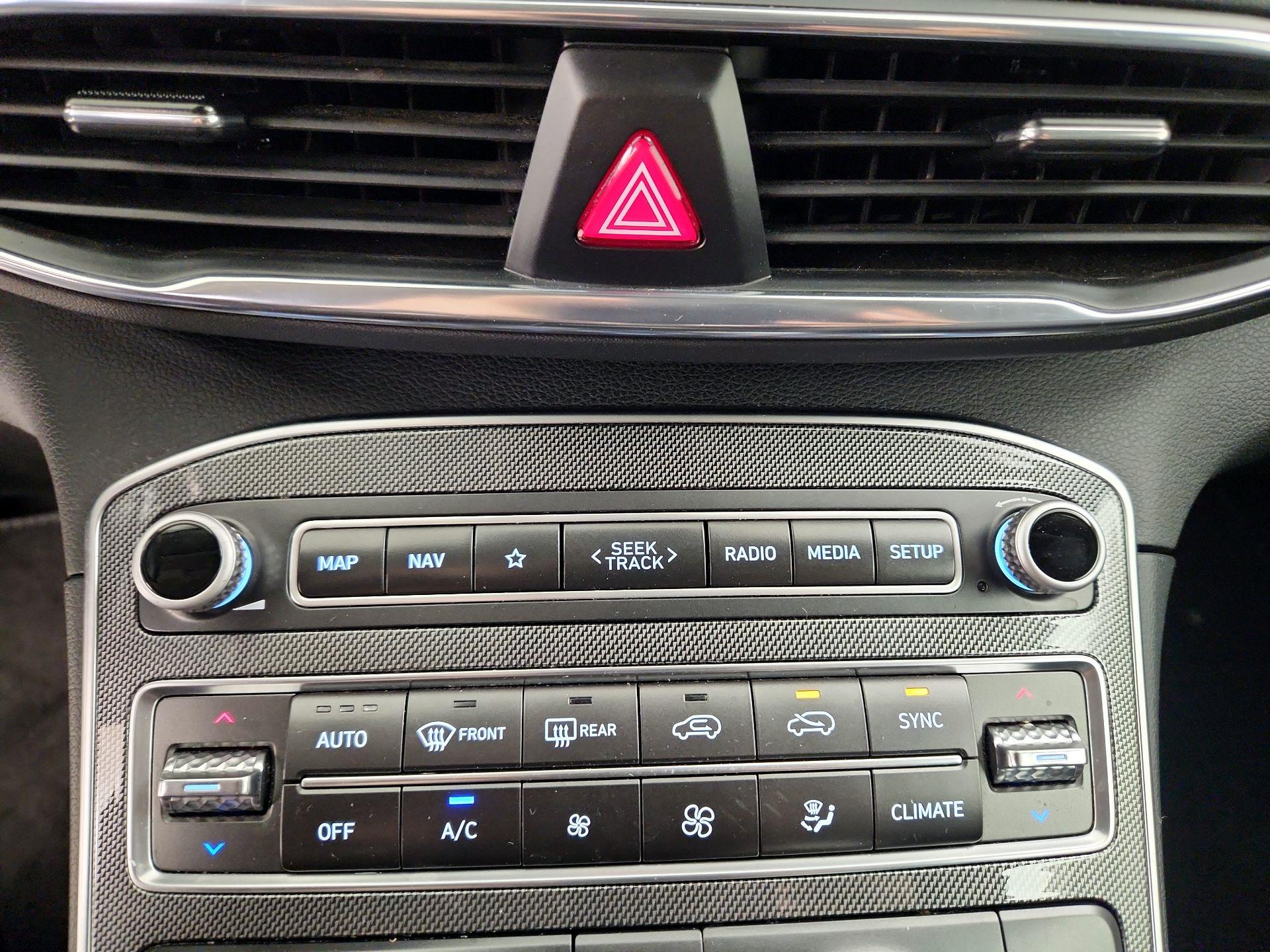 Thumbnail: 2023 Hyundai Santa Fe - 17