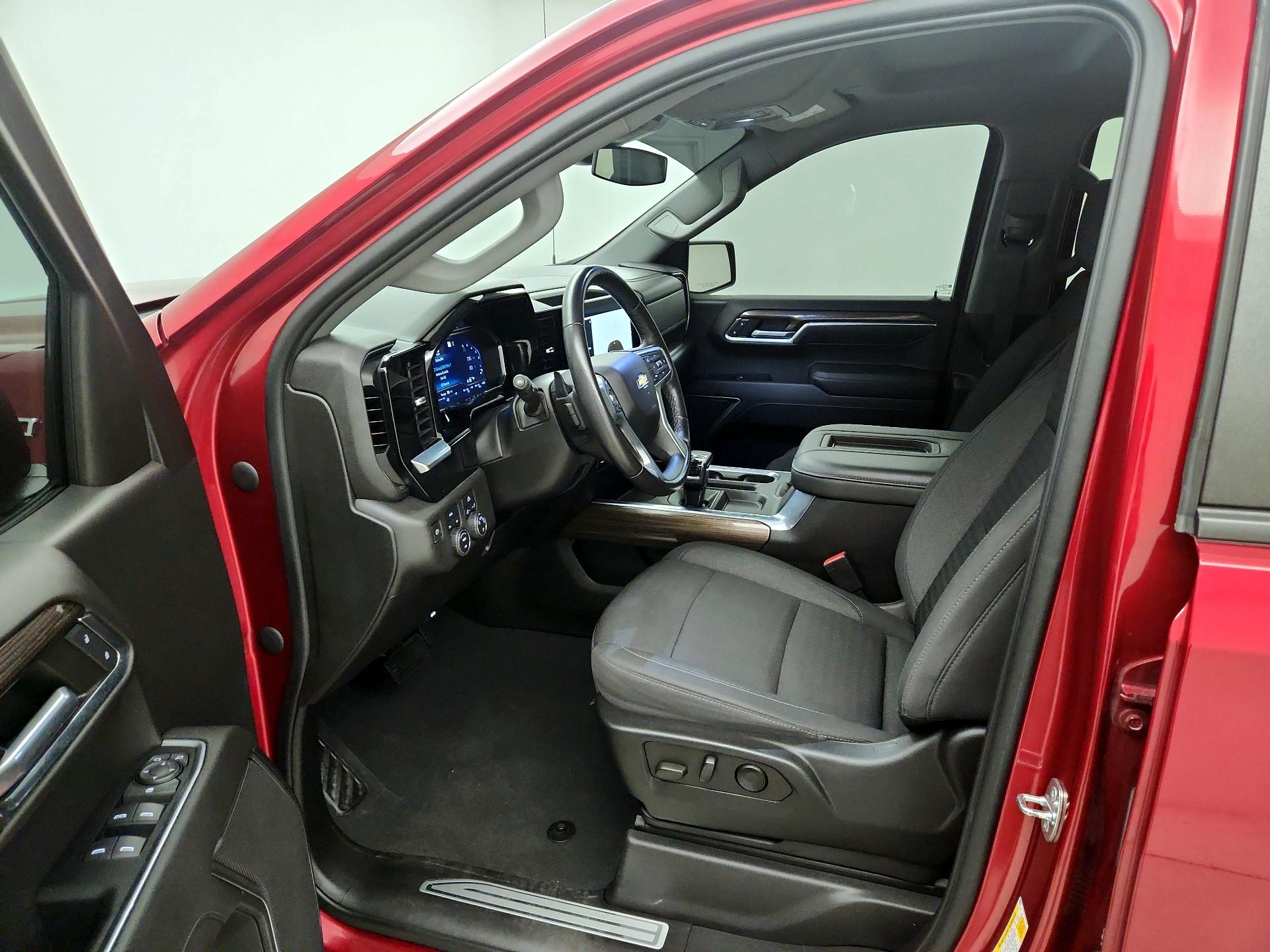 Thumbnail: 2022 Chevrolet Silverado 1500 - 11