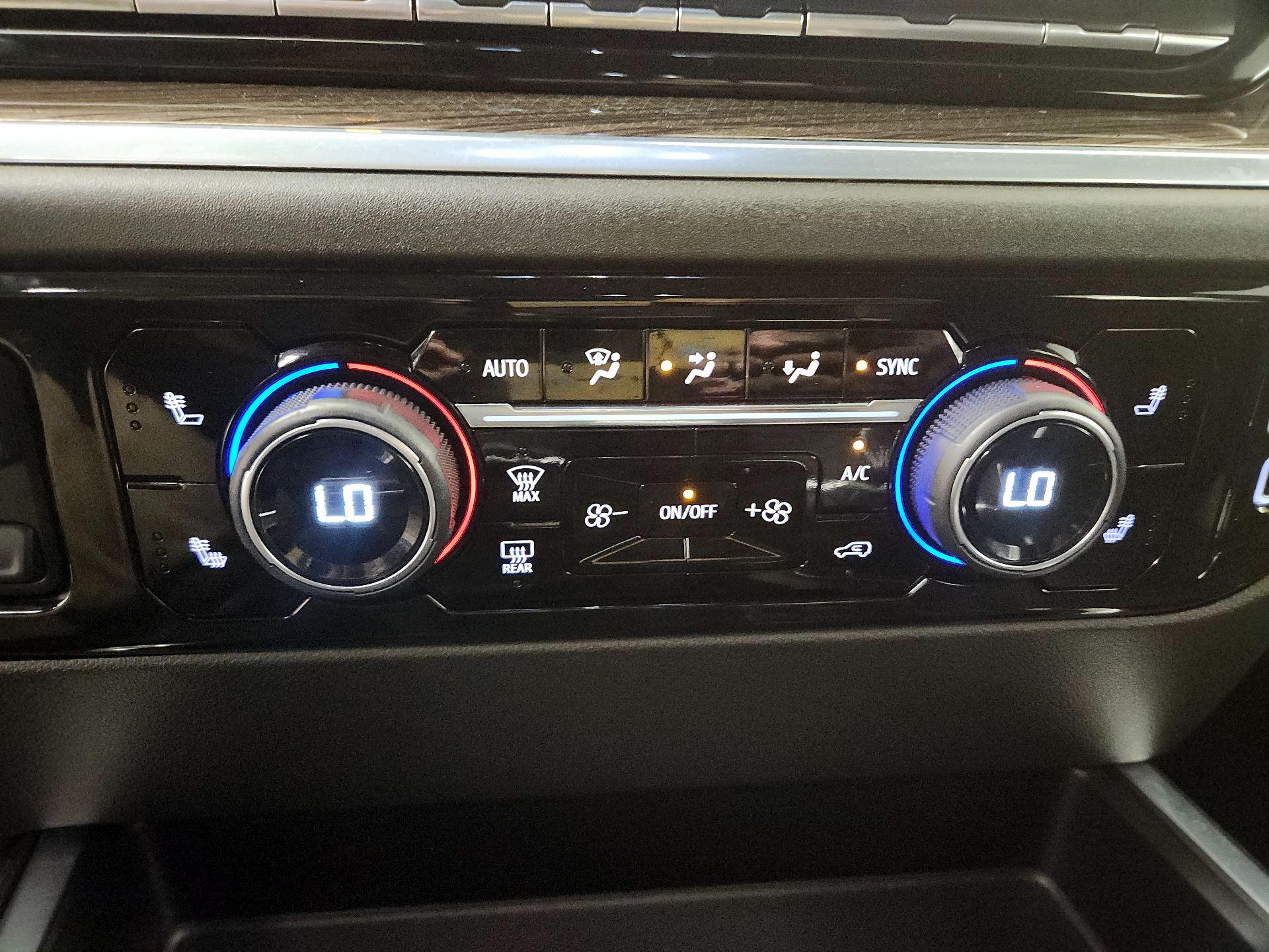 Thumbnail: 2022 Chevrolet Silverado 1500 - 16