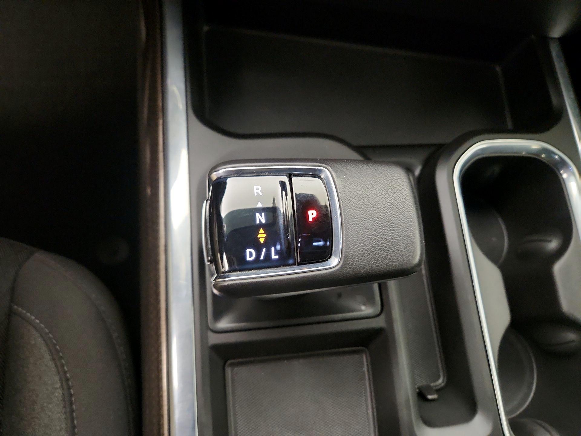 Thumbnail: 2022 Chevrolet Silverado 1500 - 17