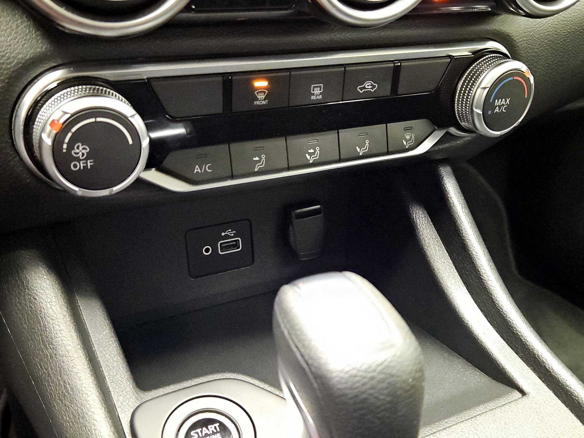 Thumbnail: 2023 Nissan Sentra - 16