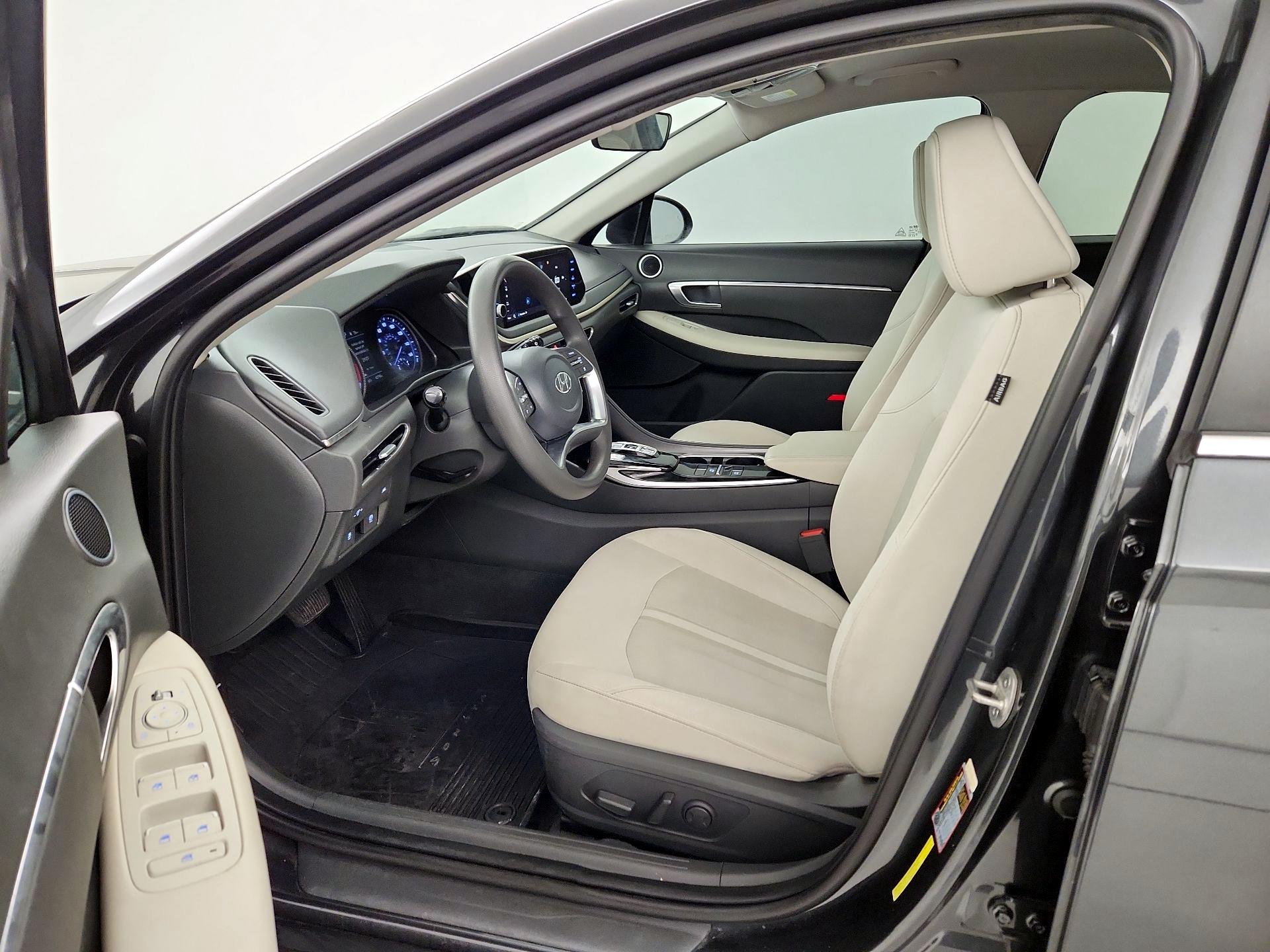 Thumbnail: 2023 Hyundai Sonata - 11