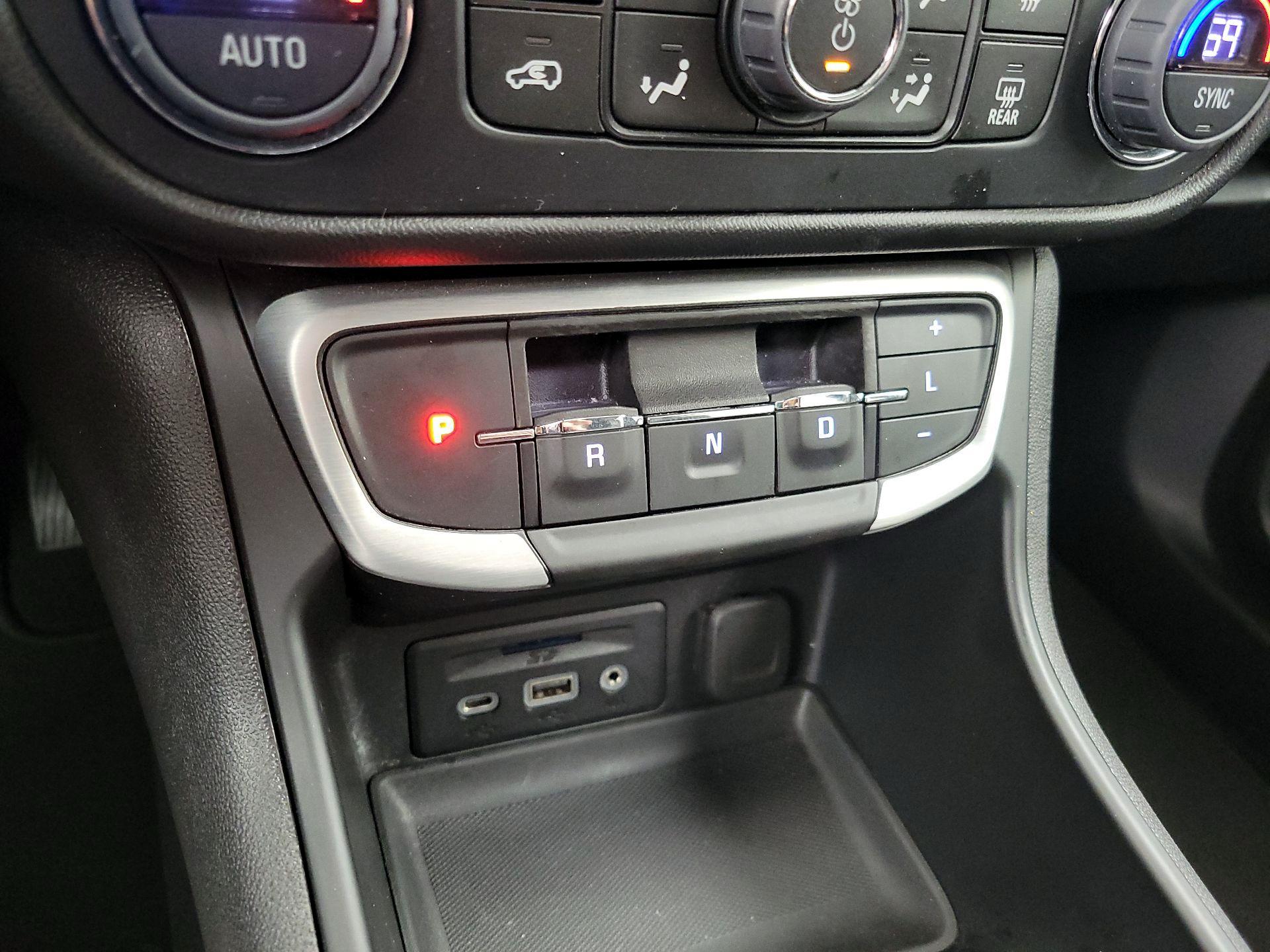 Thumbnail: 2024 GMC Terrain - 17