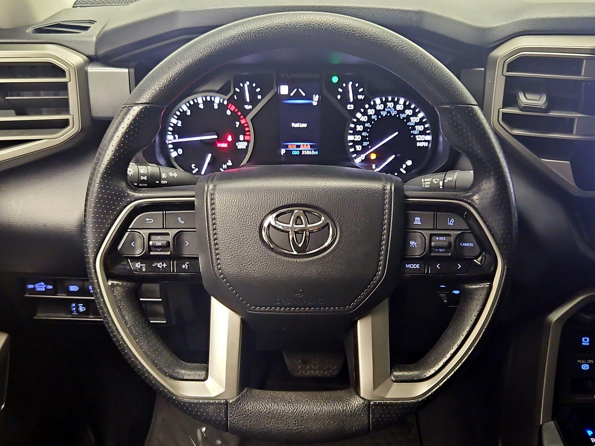 Thumbnail: 2022 Toyota Tundra - 10