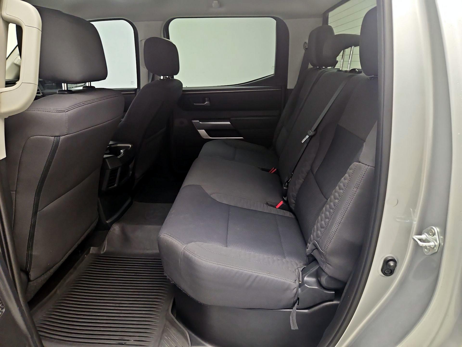 Thumbnail: 2022 Toyota Tundra - 19