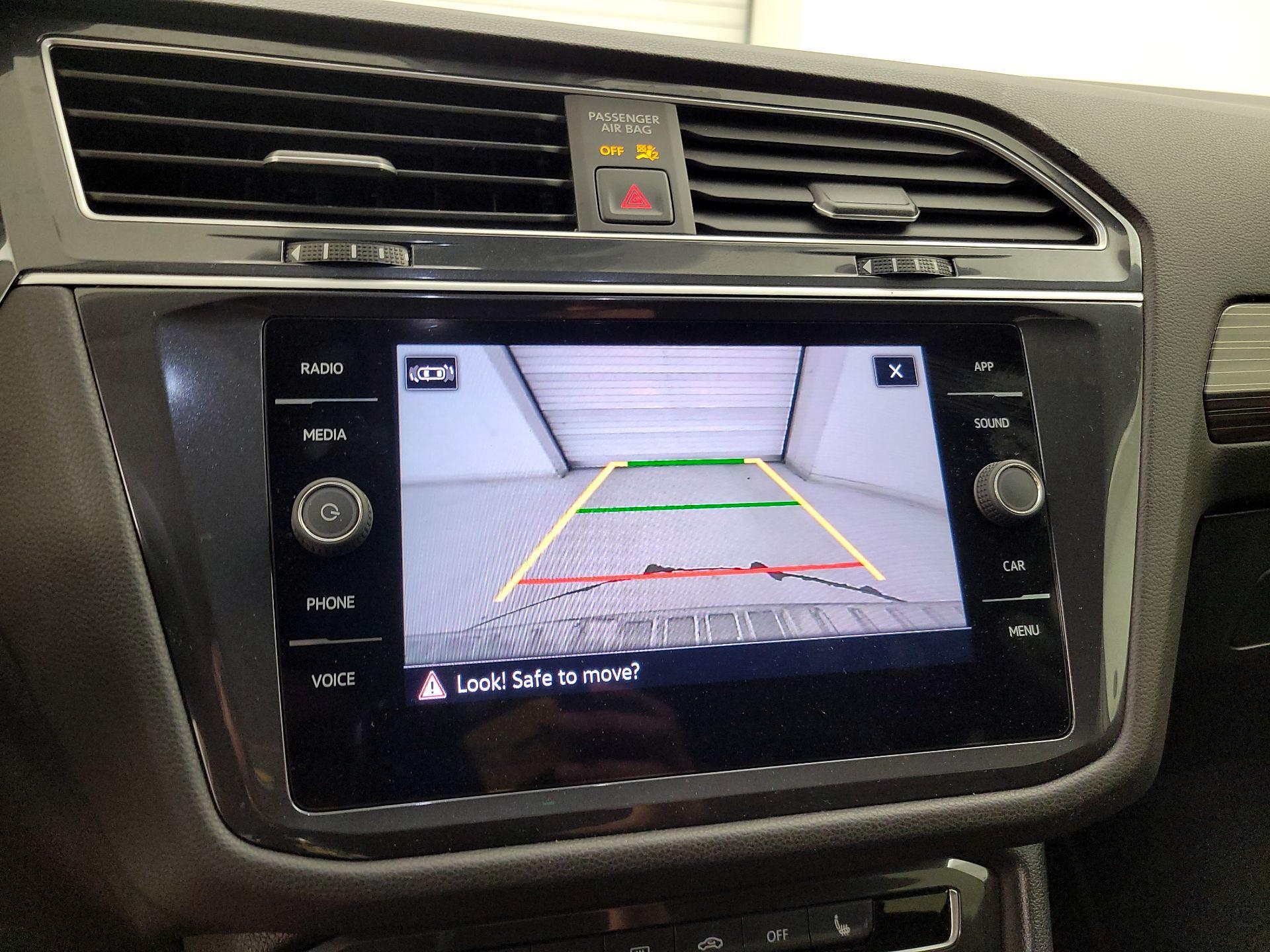 Thumbnail: 2024 Volkswagen Tiguan - 14