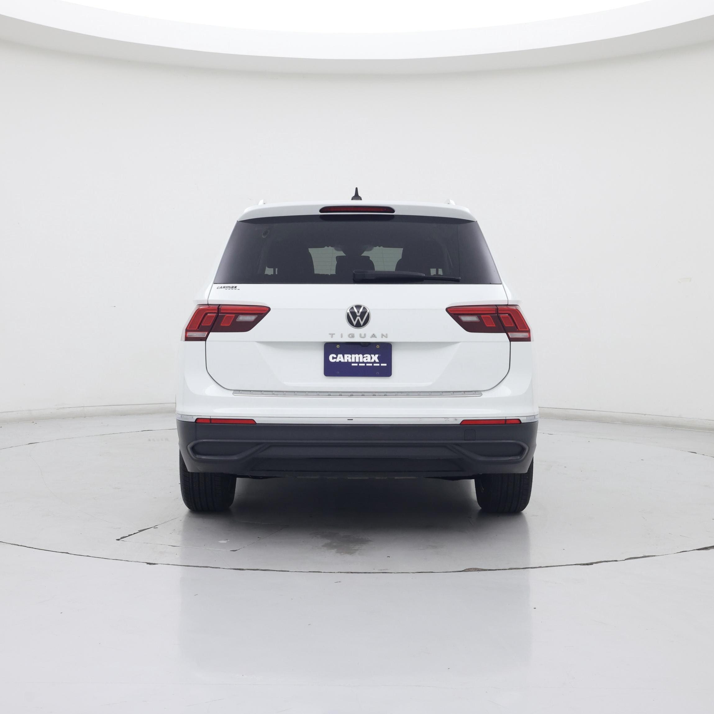 Thumbnail: 2024 Volkswagen Tiguan - 6