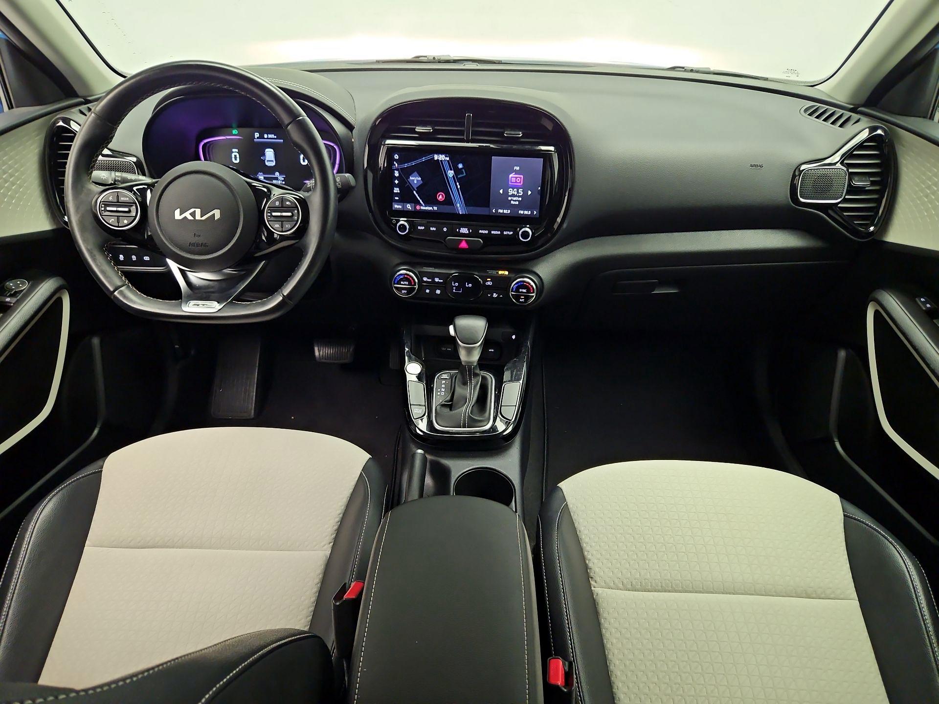 Thumbnail: 2023 Kia Soul - 9