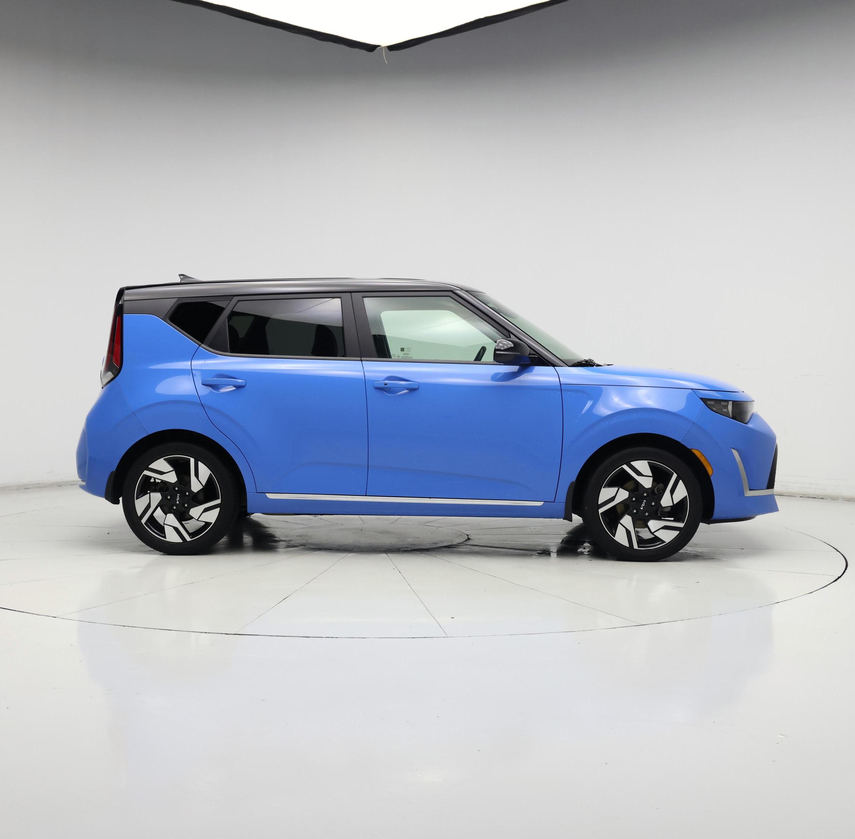 Thumbnail: 2023 Kia Soul - 7