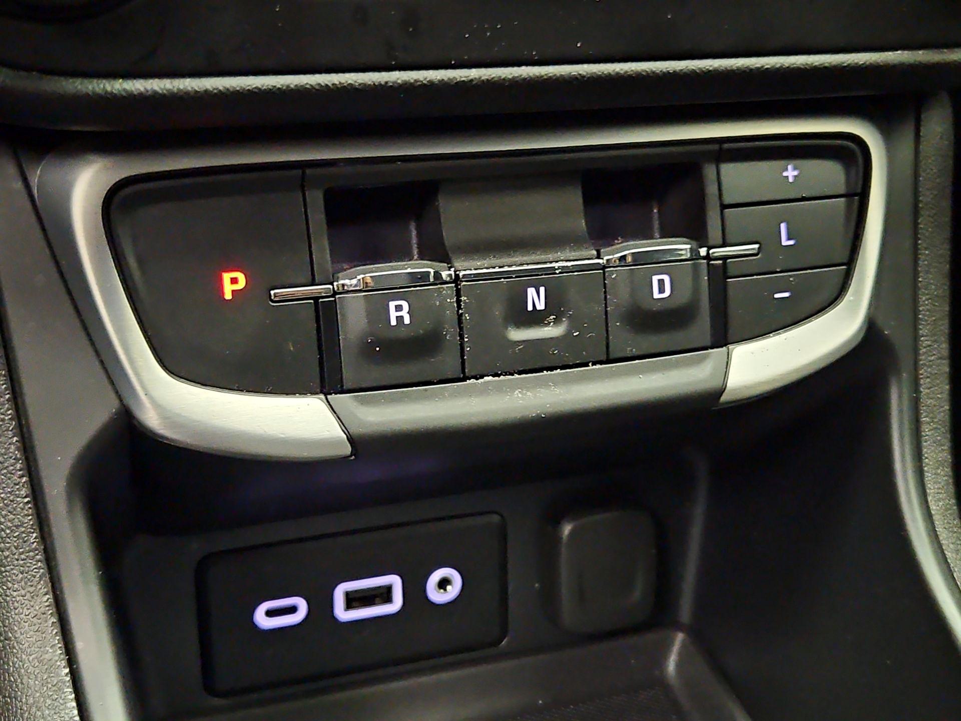 Thumbnail: 2024 GMC Terrain - 17