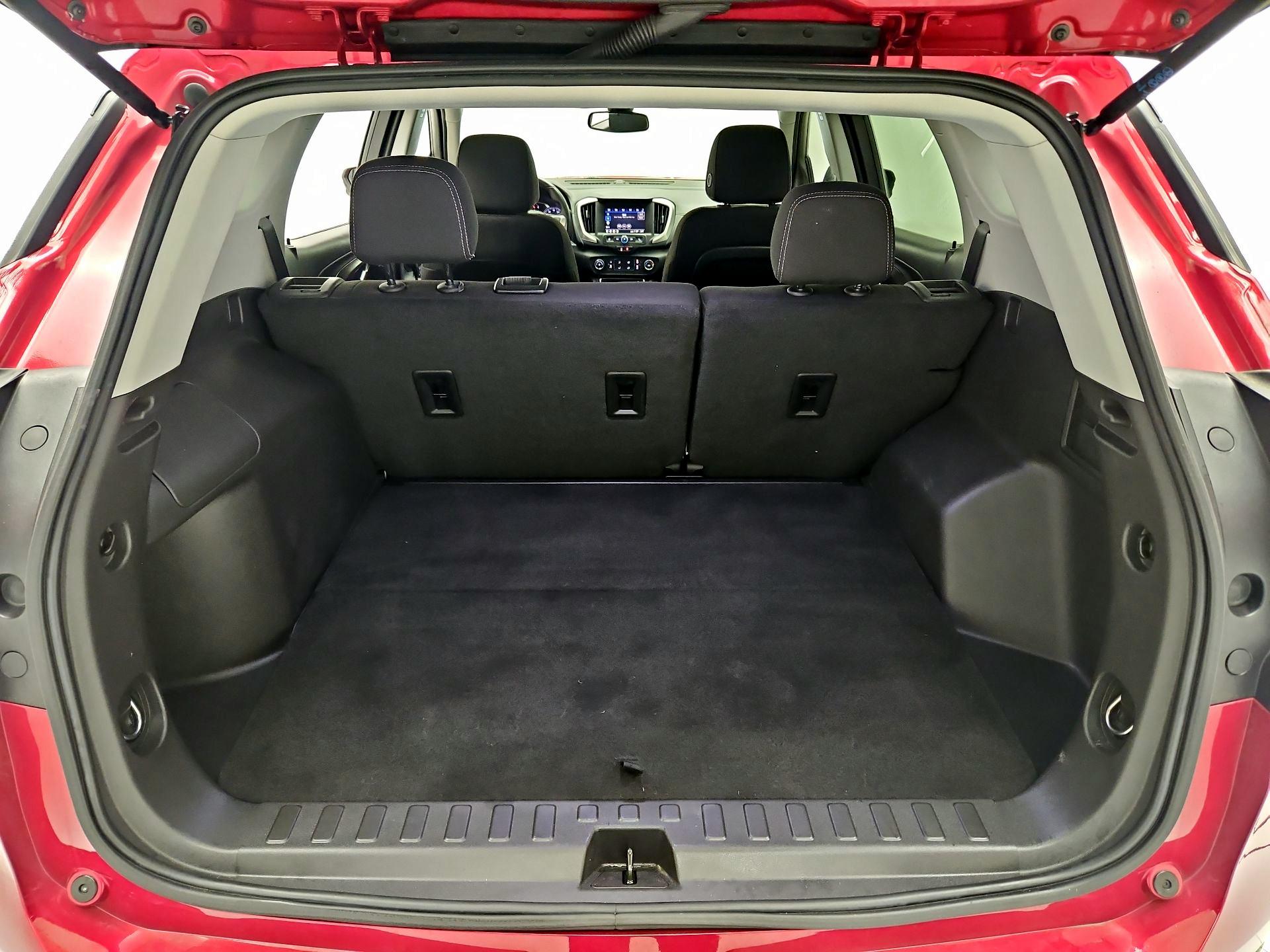 Thumbnail: 2024 GMC Terrain - 20