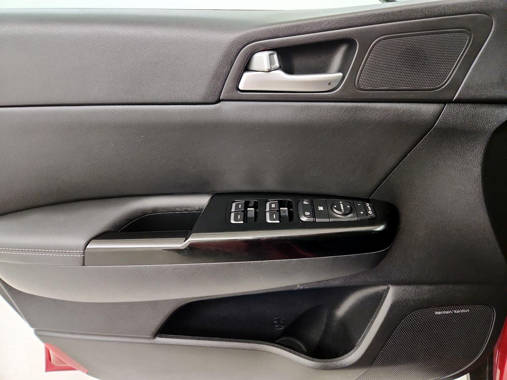 Thumbnail: 2022 Kia Sportage - 12