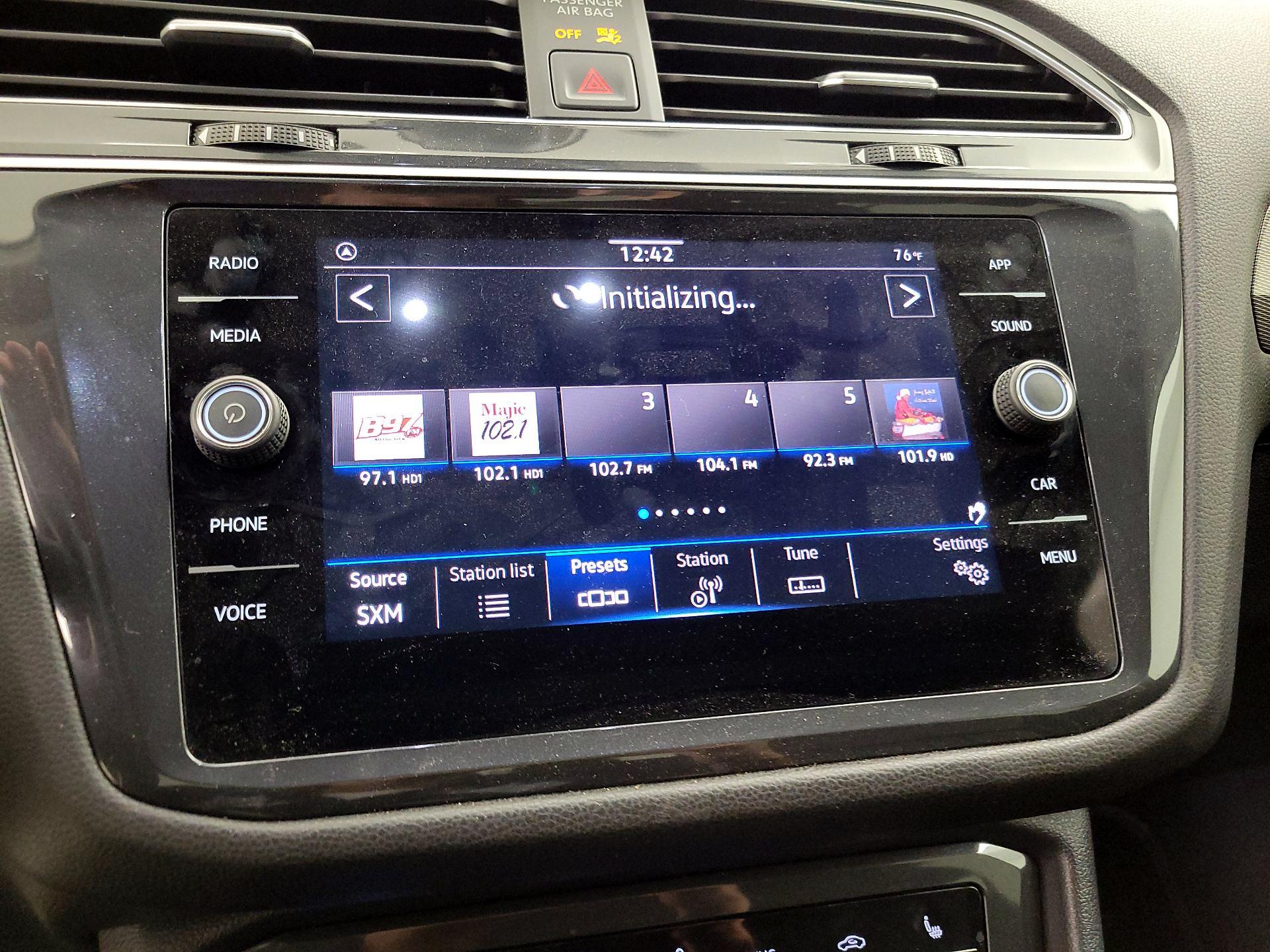 Thumbnail: 2024 Volkswagen Tiguan - 15