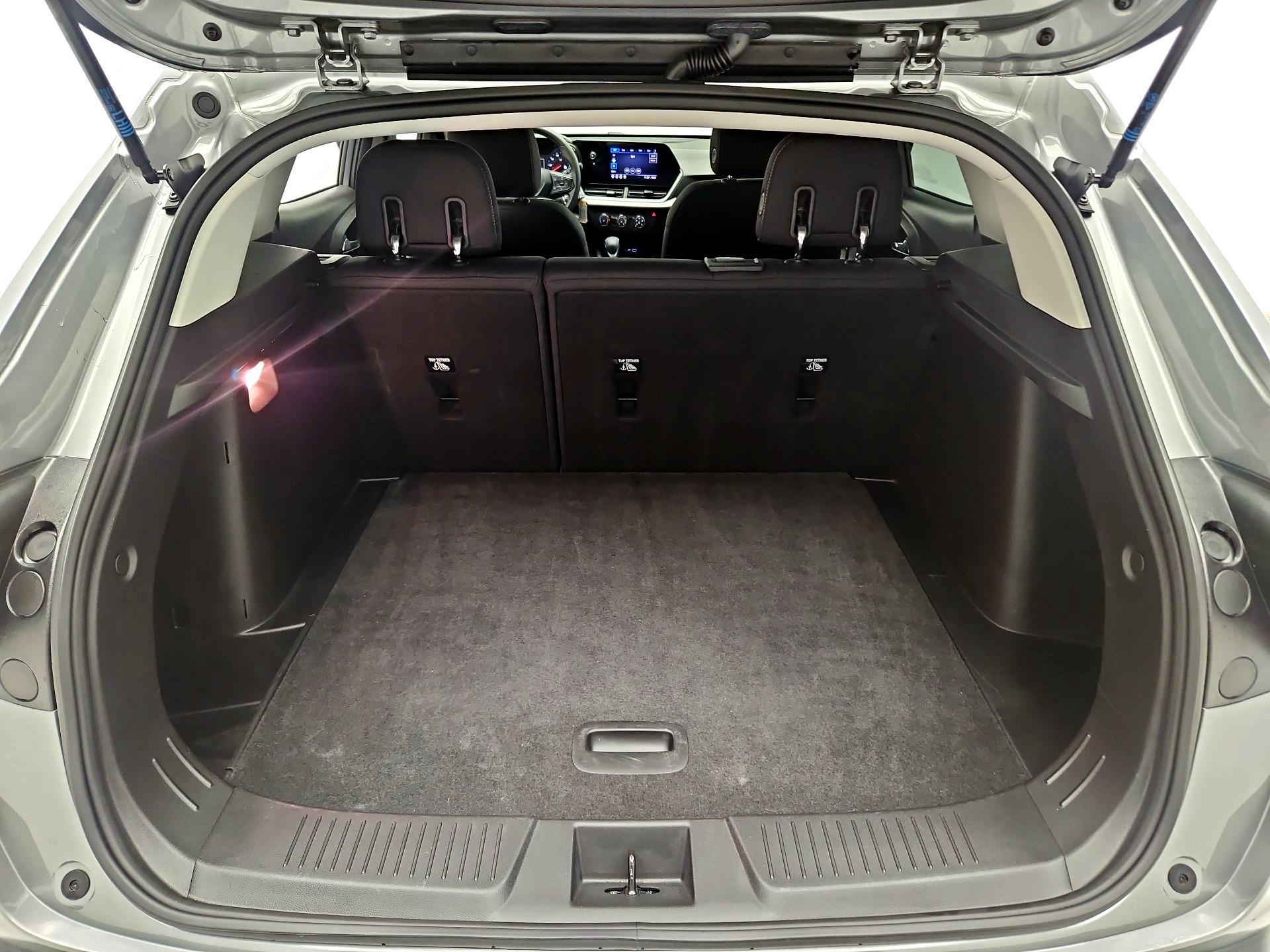 Thumbnail: 2024 Chevrolet Trax - 20