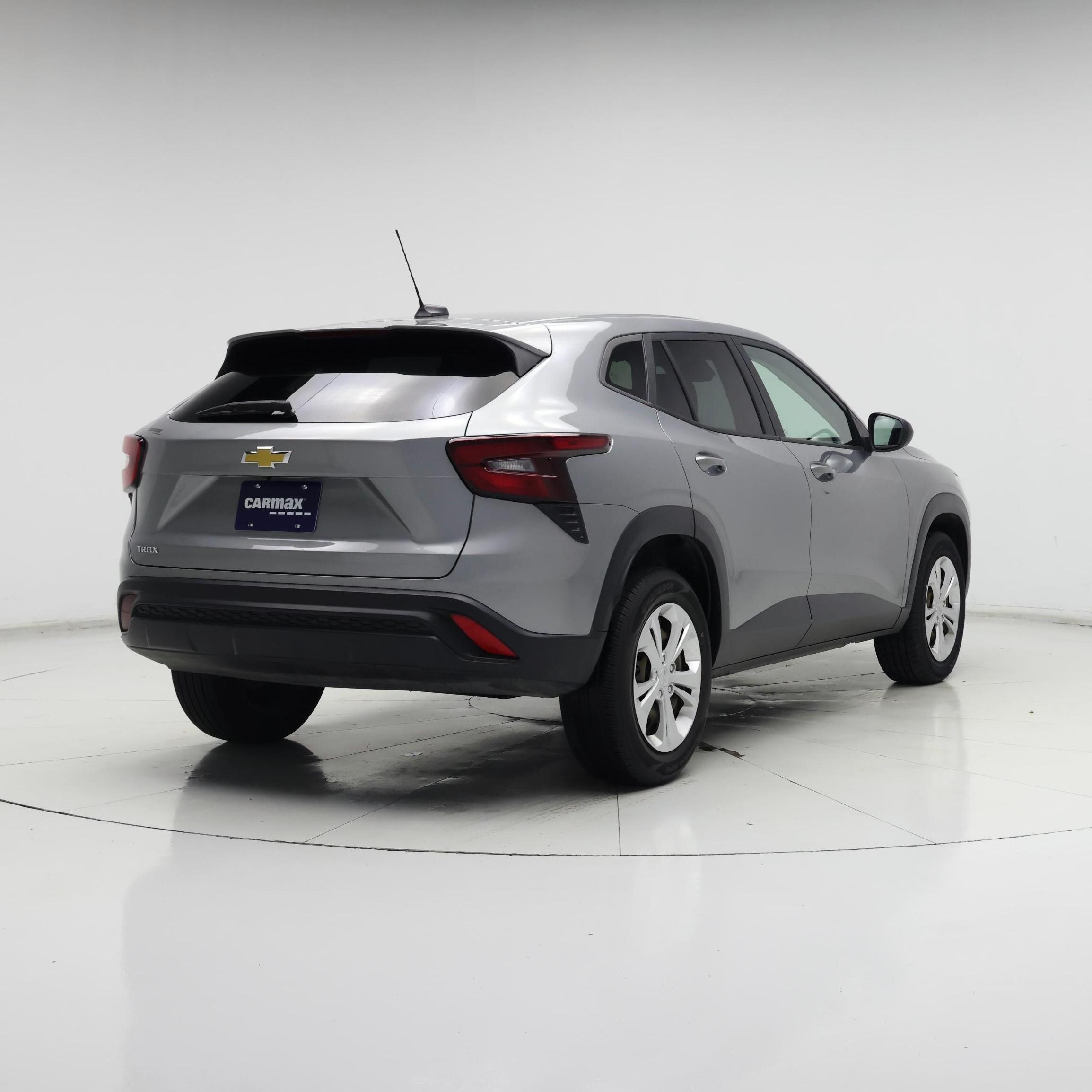 Thumbnail: 2024 Chevrolet Trax - 8