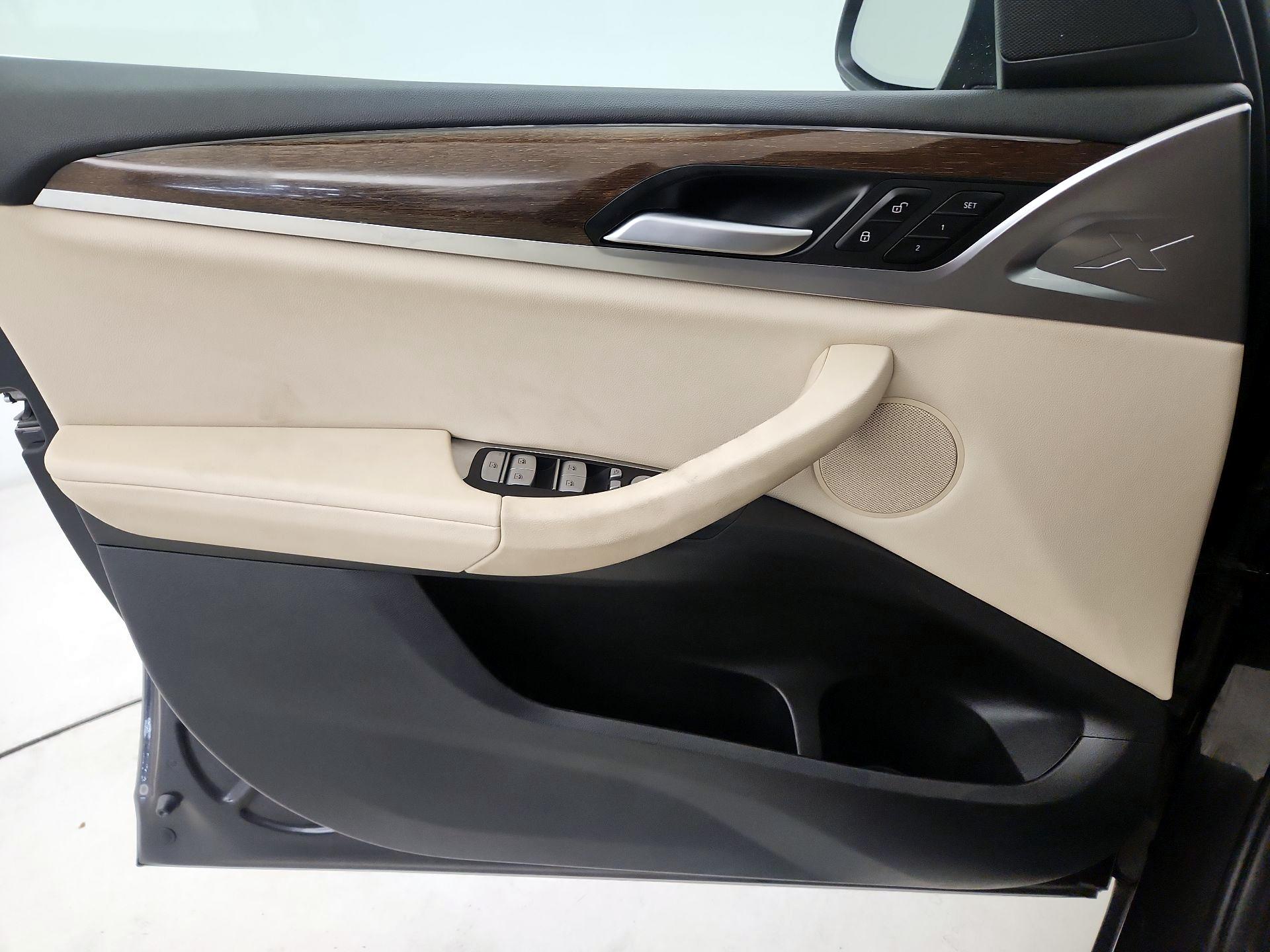 Thumbnail: 2023 BMW X3 - 12