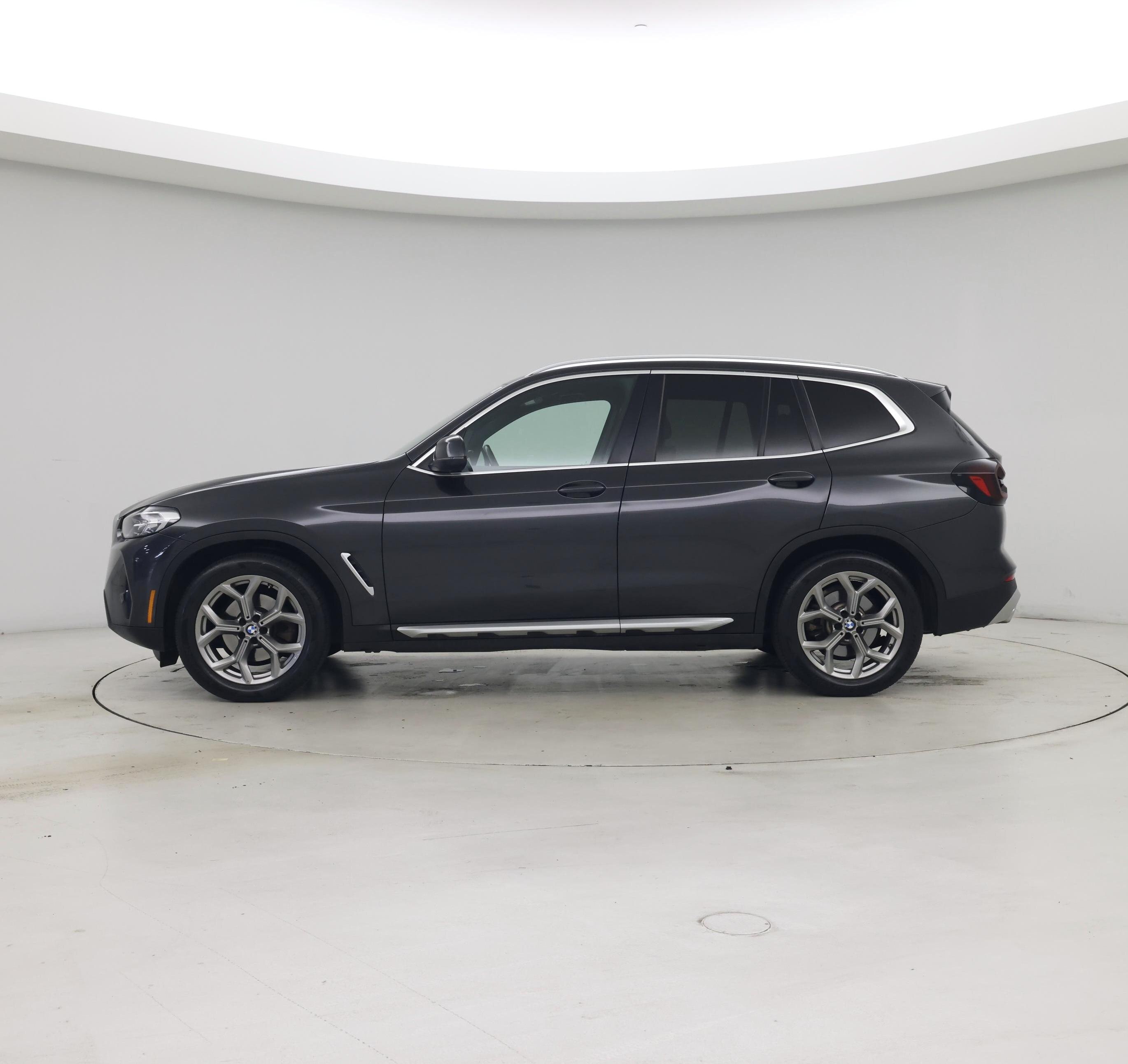 Thumbnail: 2023 BMW X3 - 3