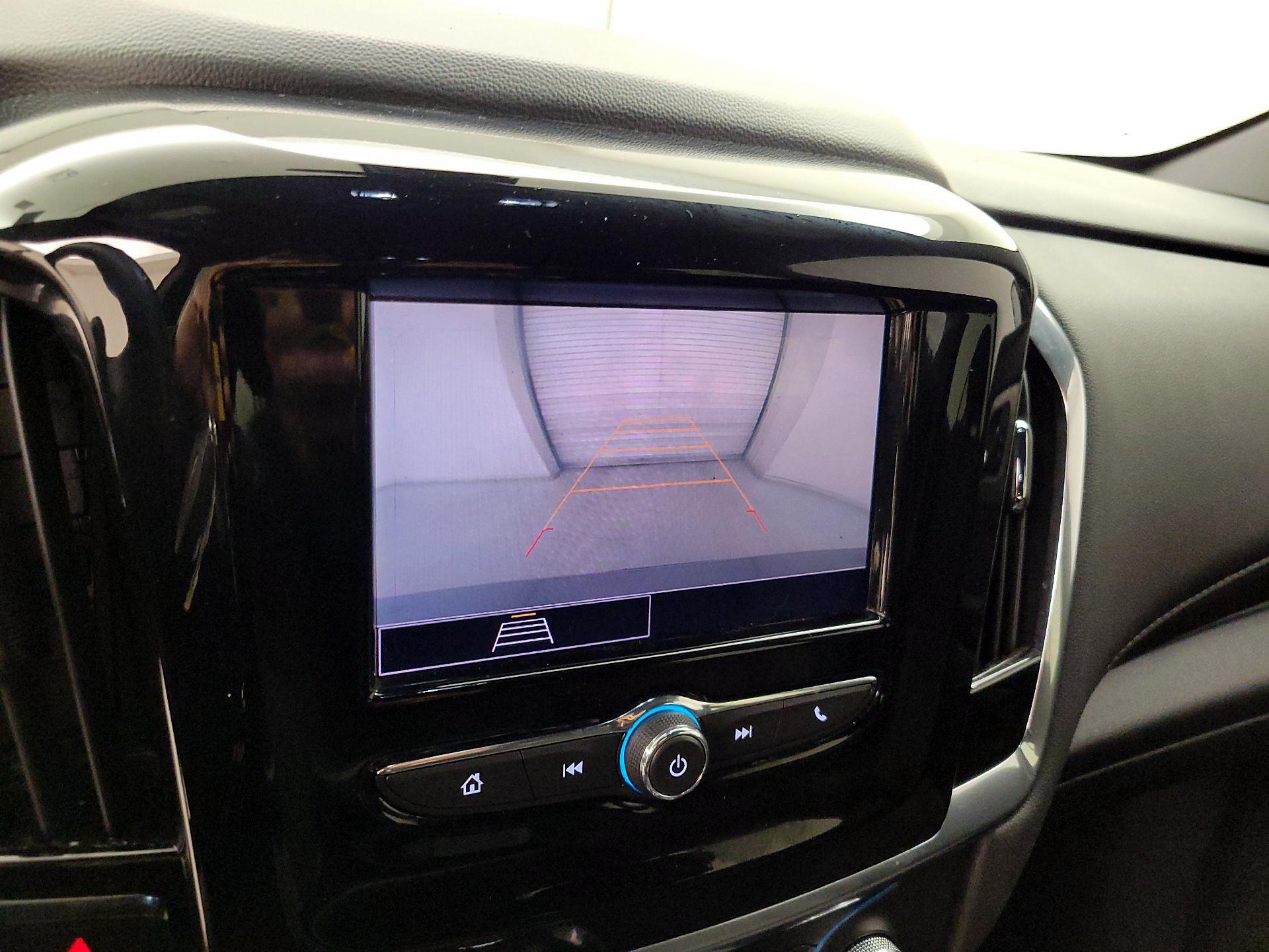 Thumbnail: 2023 Chevrolet Traverse - 14