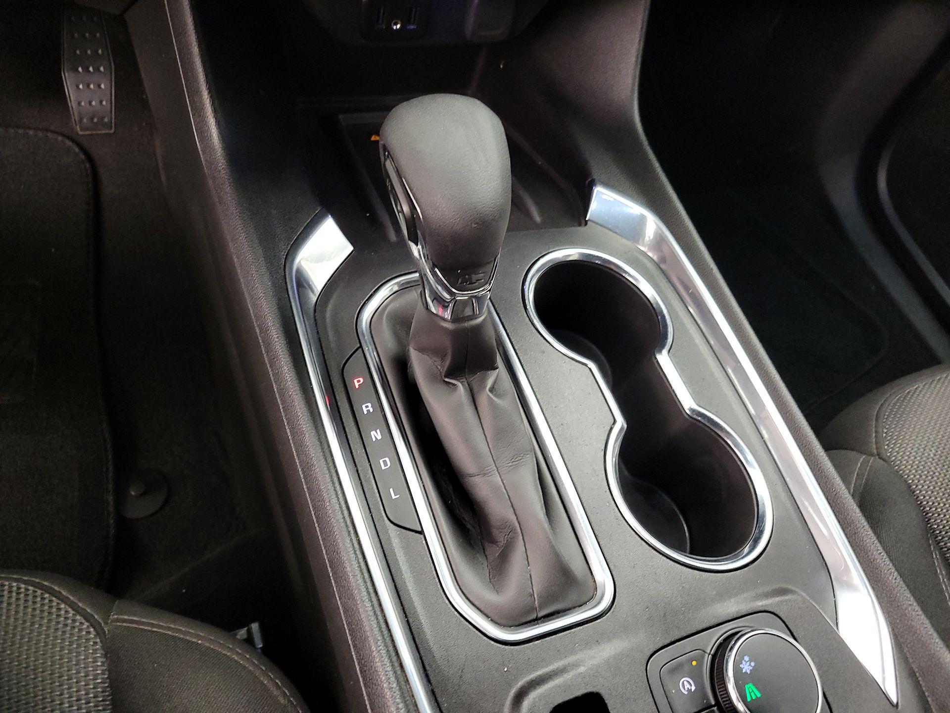 Thumbnail: 2023 Chevrolet Traverse - 17