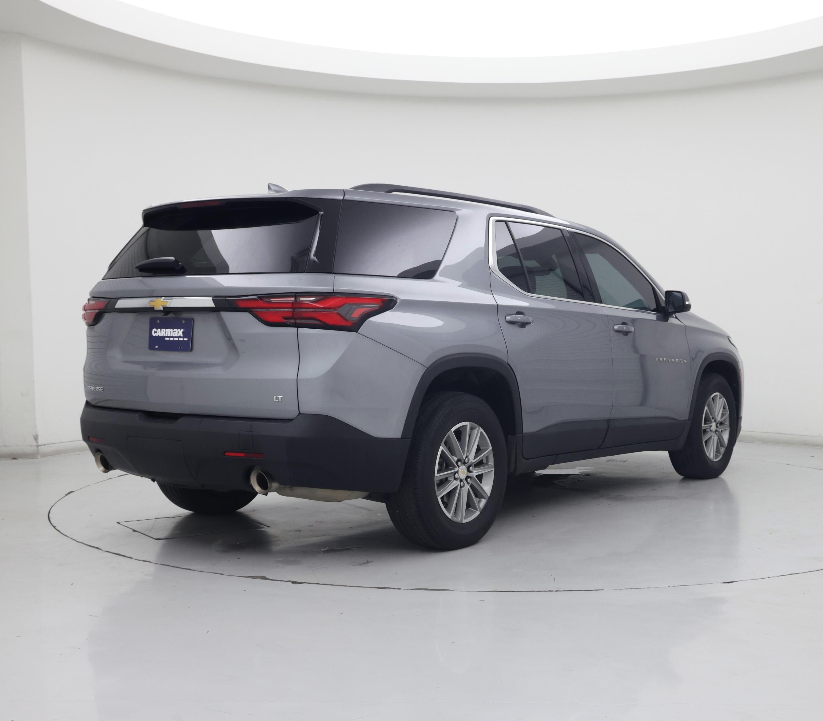 Thumbnail: 2023 Chevrolet Traverse - 8