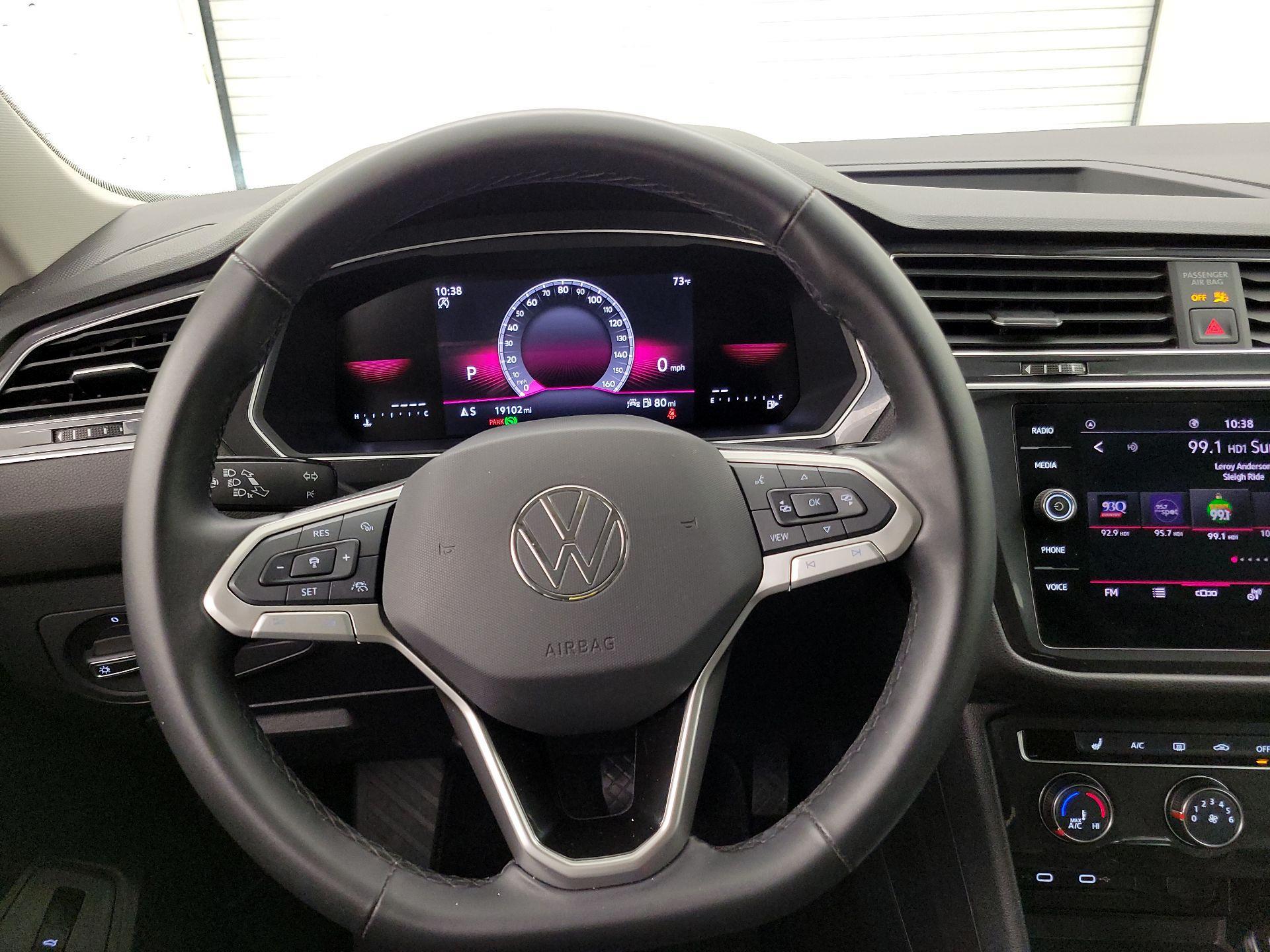 Thumbnail: 2024 Volkswagen Tiguan - 10