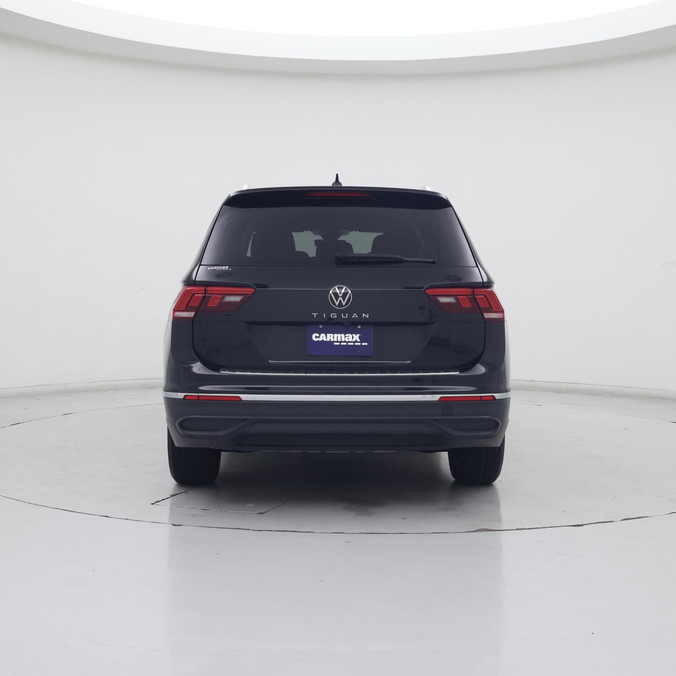 Thumbnail: 2024 Volkswagen Tiguan - 6