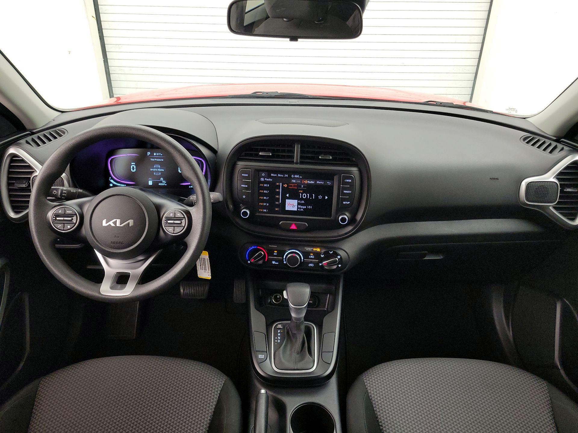 Thumbnail: 2024 Kia Soul - 9