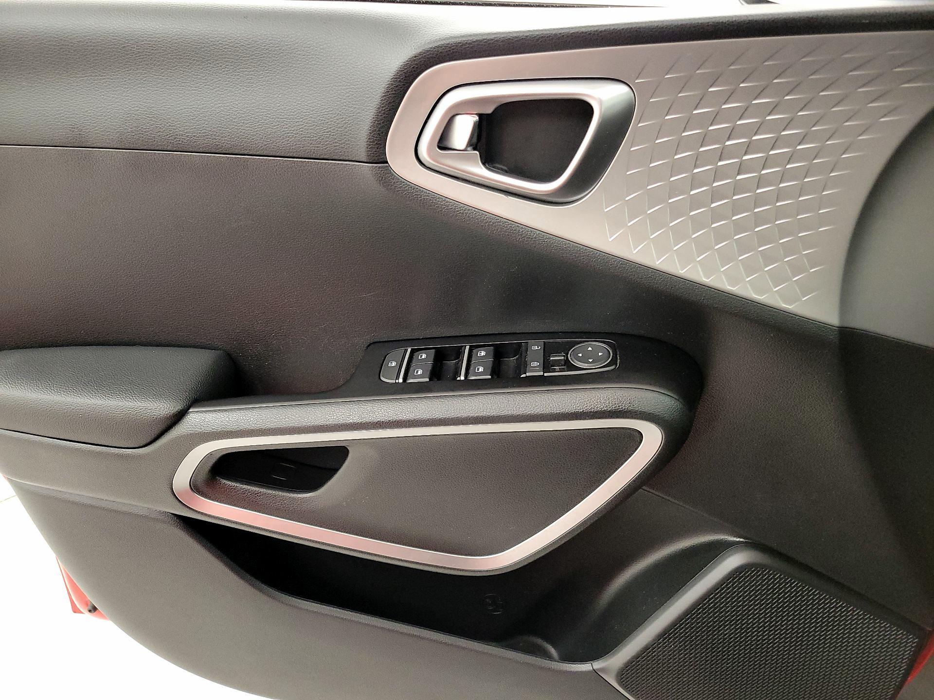 Thumbnail: 2024 Kia Soul - 12